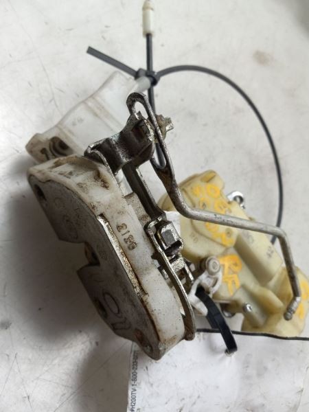 2006 SCION XB PASSENGER FRONT DOOR LOCK ACTUATOR