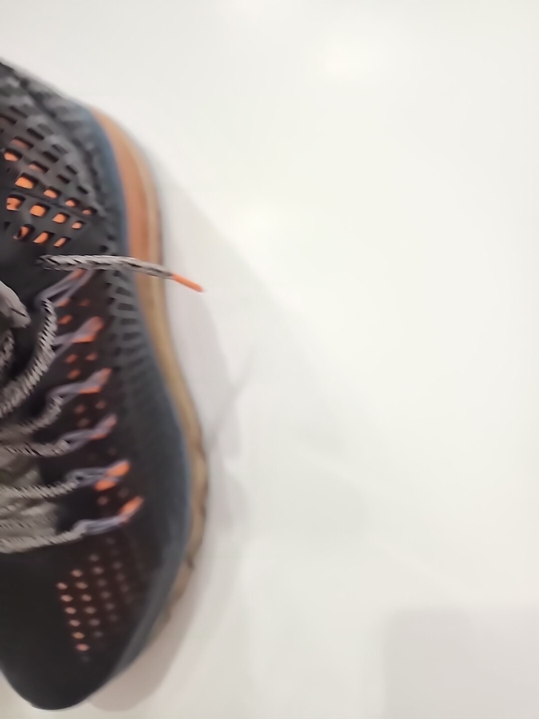 Nike Max Size 8 Sneaker Black Orange