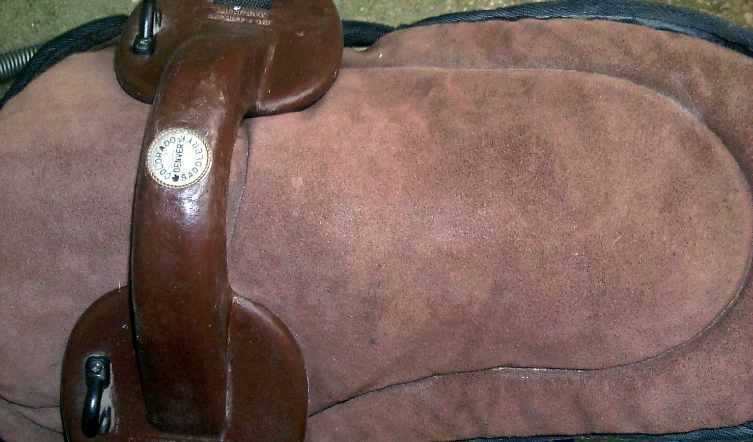 4.5" Three piece eggbutt snaffle with peanut.