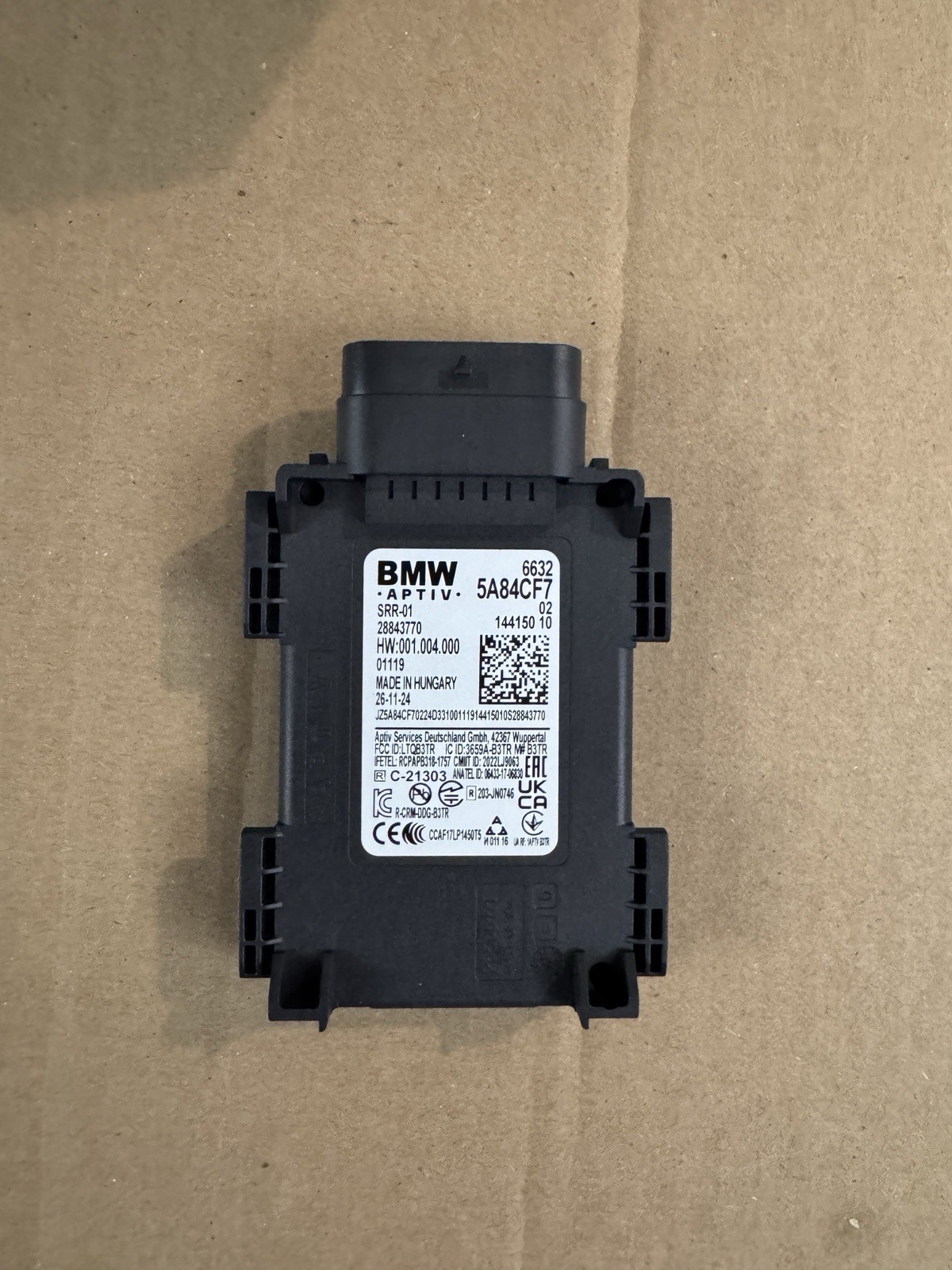 NEW OEM 2019-2025 BMW Radar Sensor Close Range 665010 66-32-5-A84-CF7