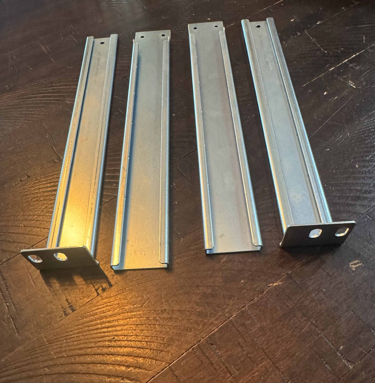 Palo Alto Networks PAN-PA-1RU-RACK4 -4 Post Rack Mount Kit for PA-820 and PA-850
