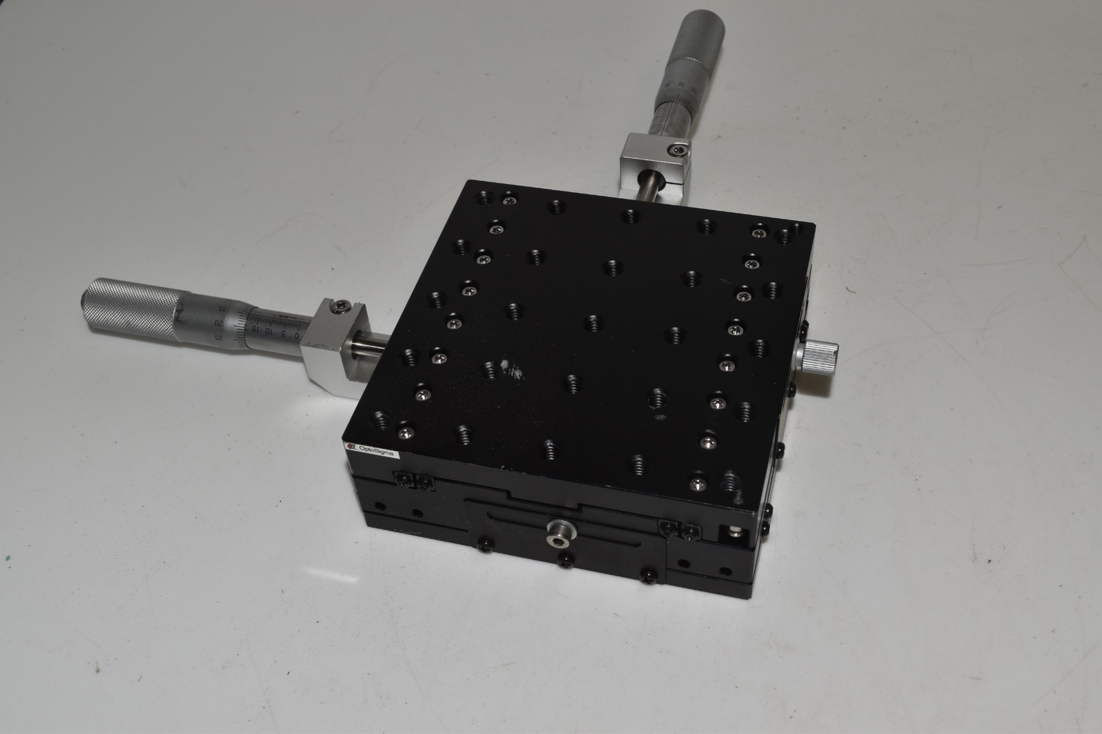 *JM* OPTOSIGMA 123-0445 LINEAR STAGE (FMB31)