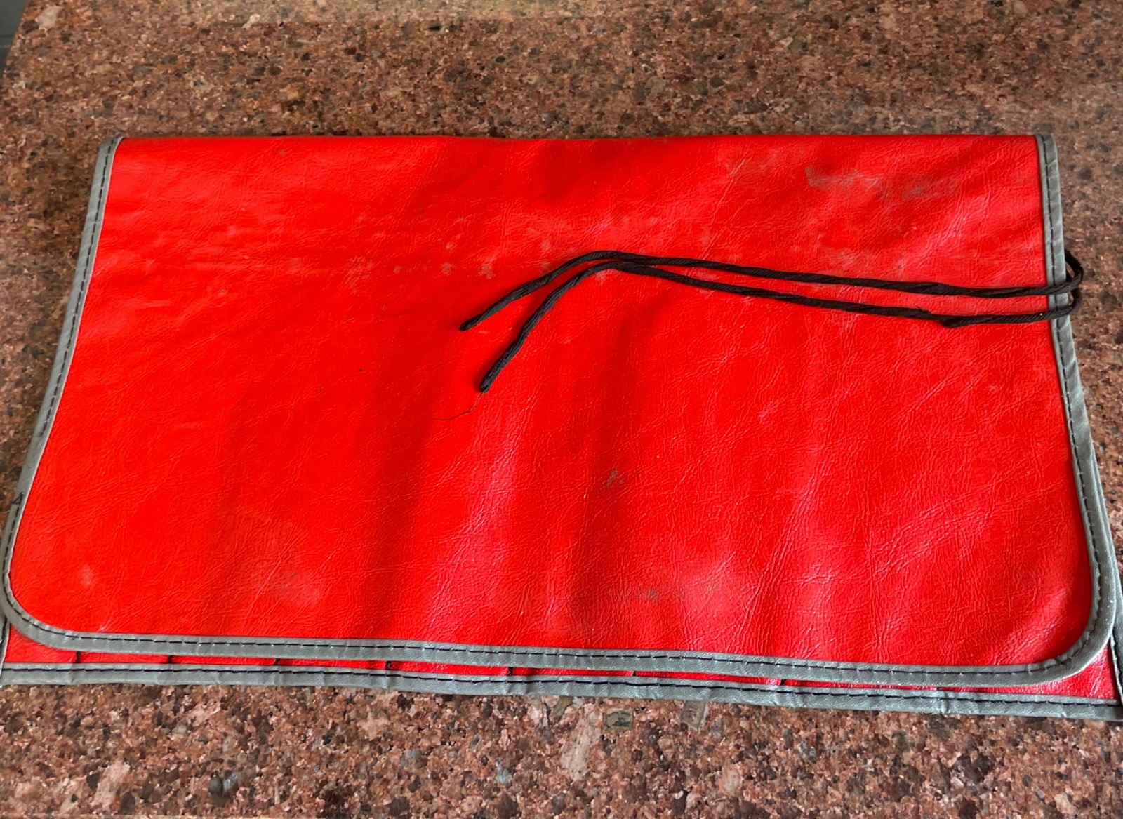 SNAP ON C-93D RED KIT BAG POUCH ROLL 9 POCKETS *VINTAGE