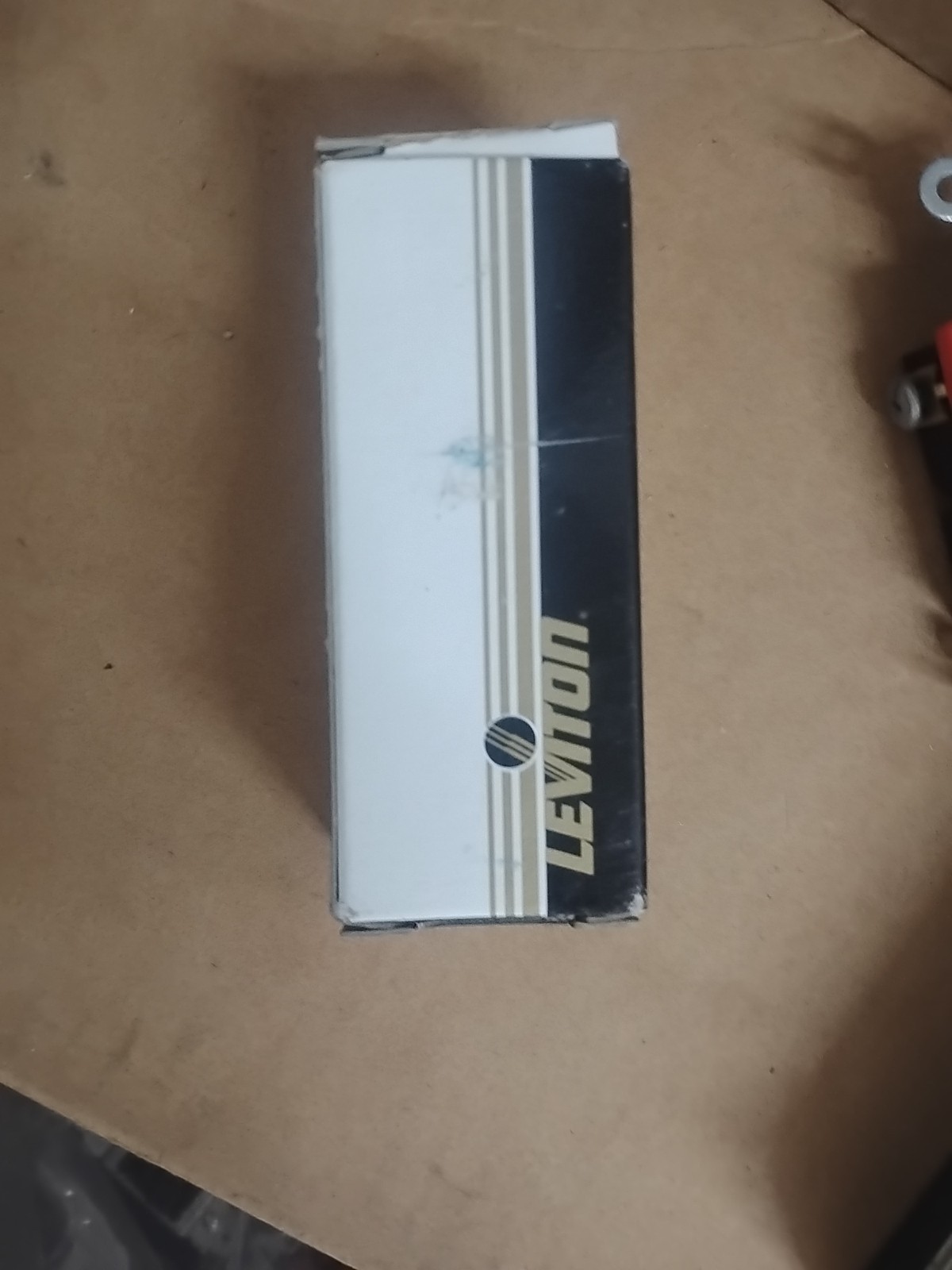 LEVITON 1221-PLC