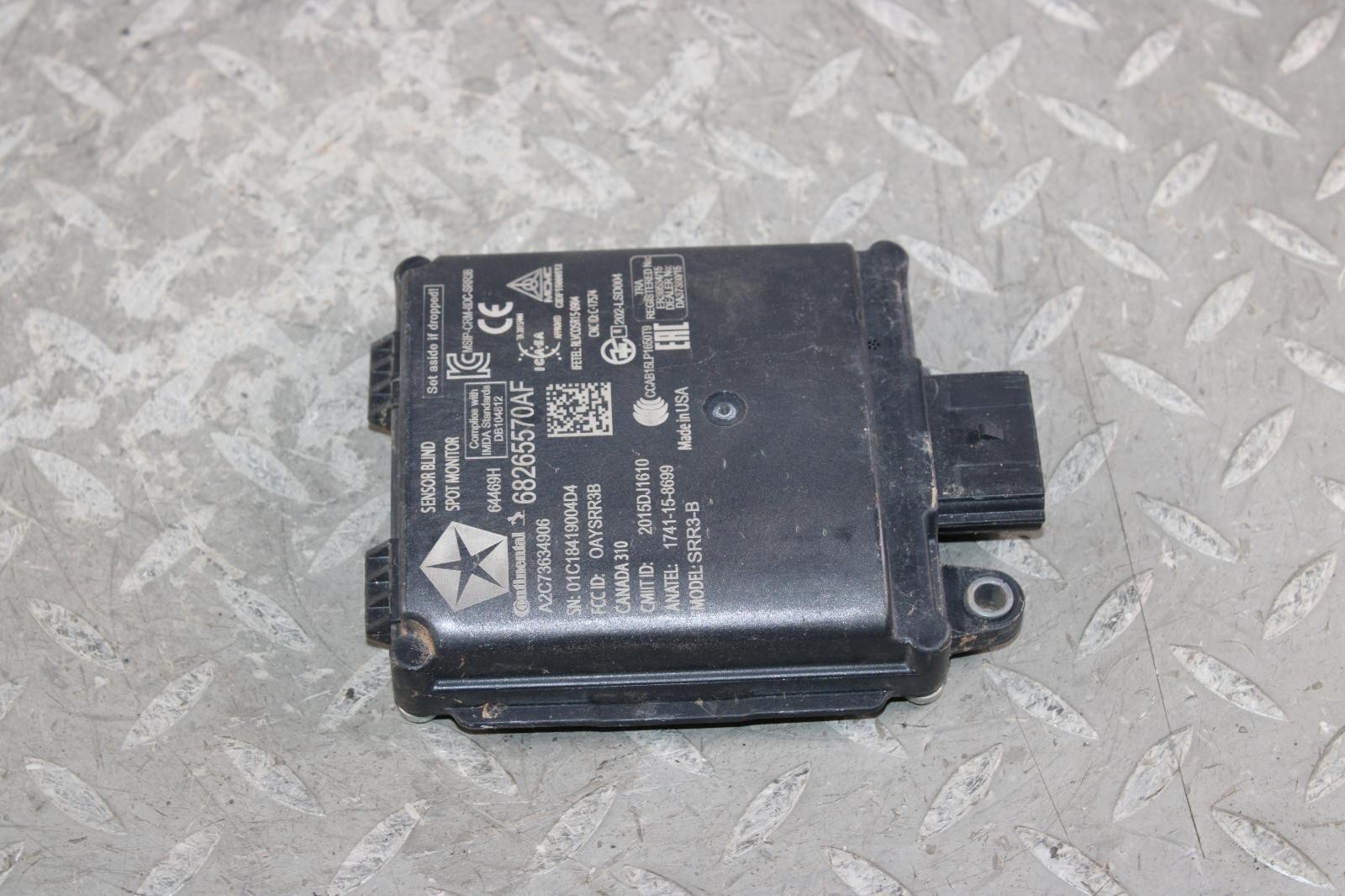 16-20 Grand Cherokee Electronic Rear Driver Blind Spot Control Module Unit OEM