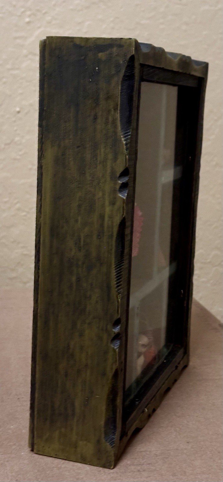 VTG Wooden Capistrano Shadow Box-Swallows Cat Dog Iron Holly Hobbie Rx Dice Bell