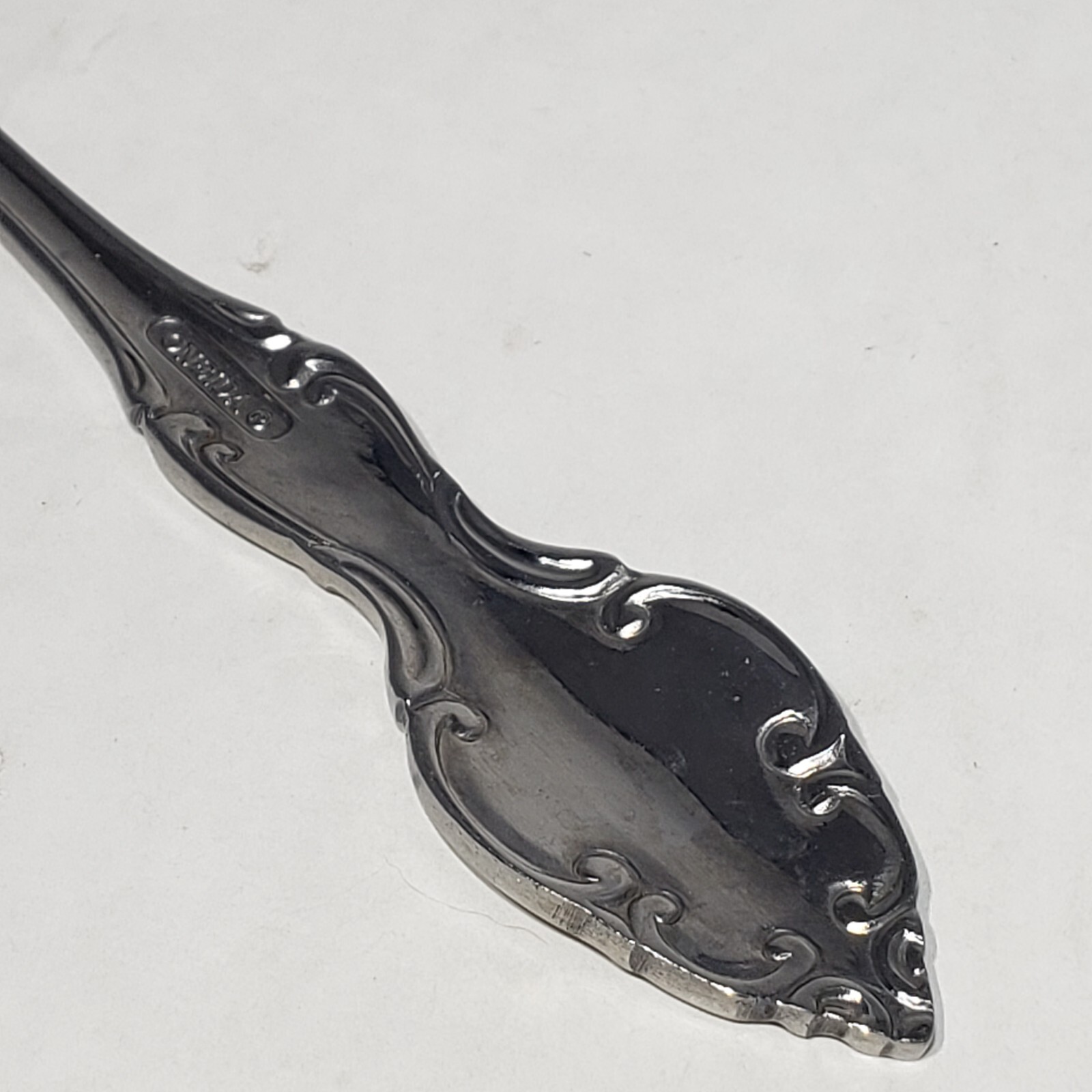 Oneida Stainless Mikayla 9" Medium Solid Cold Meat Serving Fork Discontinued