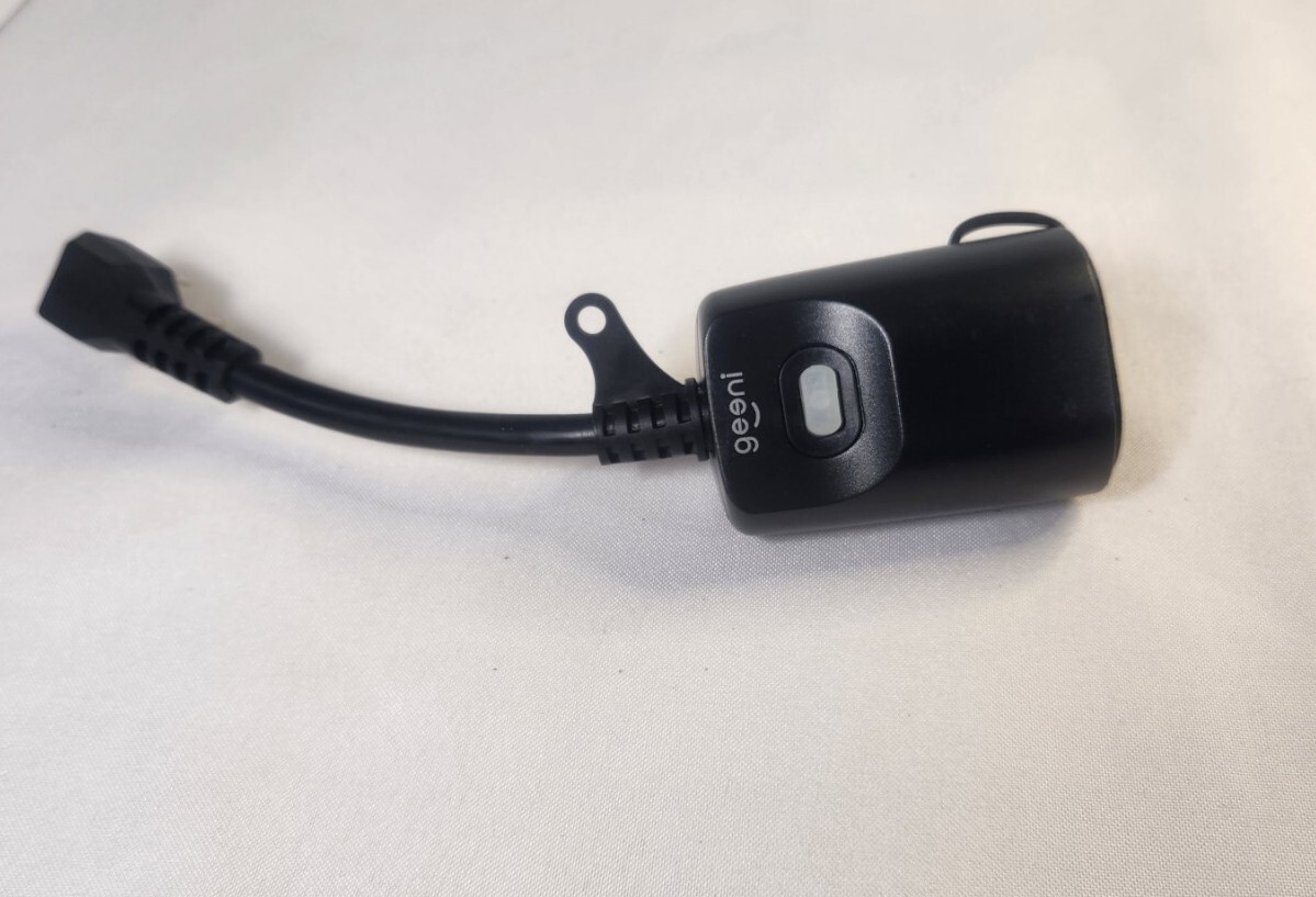 NEW-Geeni GN-OW101-101 Outdoor Smart Wi-Fi Voice-Controlled Plug 15A 125V 1875W