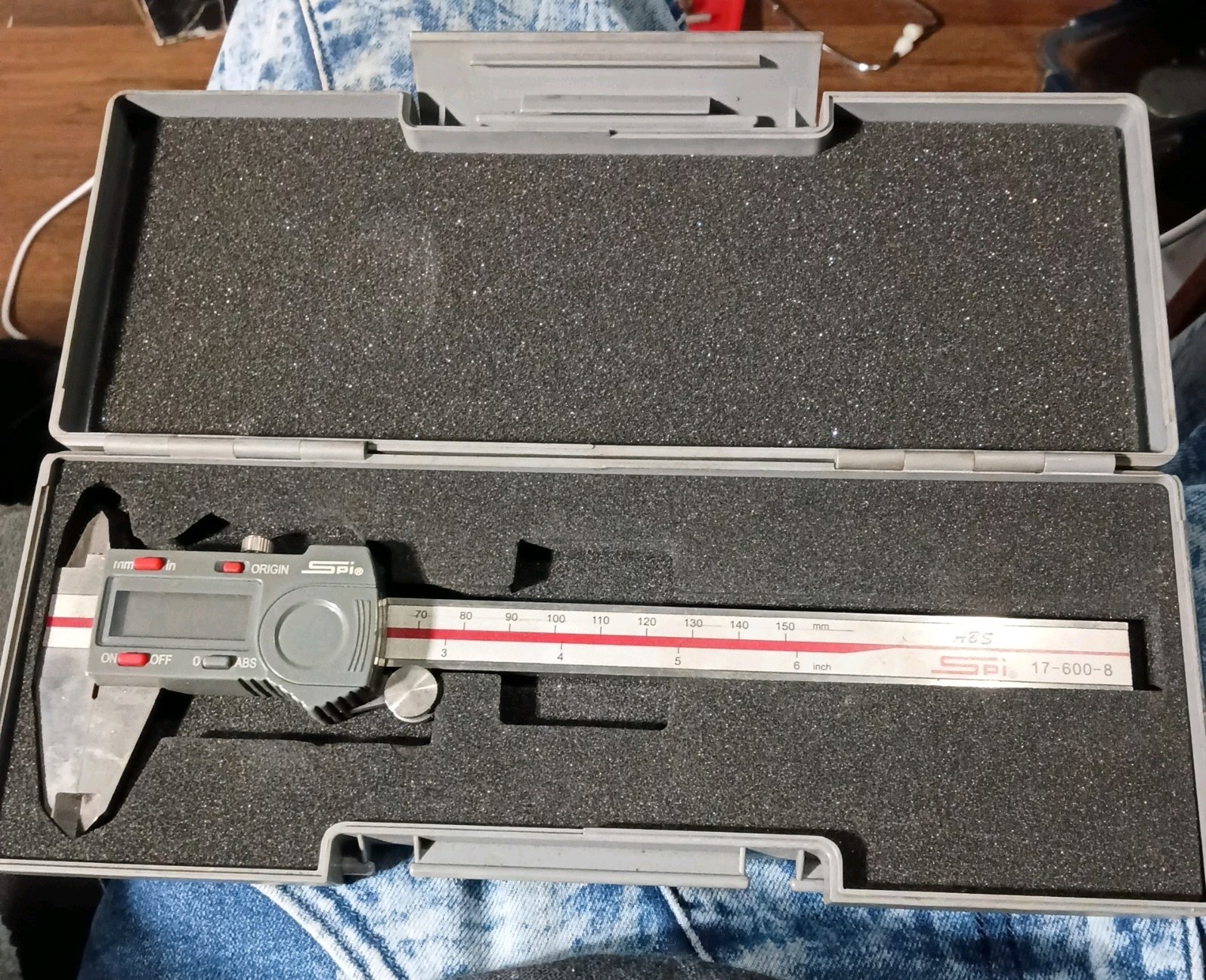 SPI 17-600-8 Calibrated ABS Digital Caliper w/ SPC Data Output: 0" to 6" Range