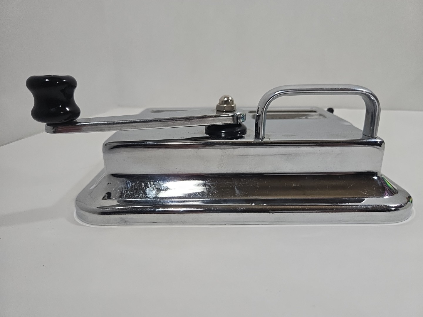 TOP-O-MATIC-T2'CIGARETTE ROLLING MACHINE W/BOX