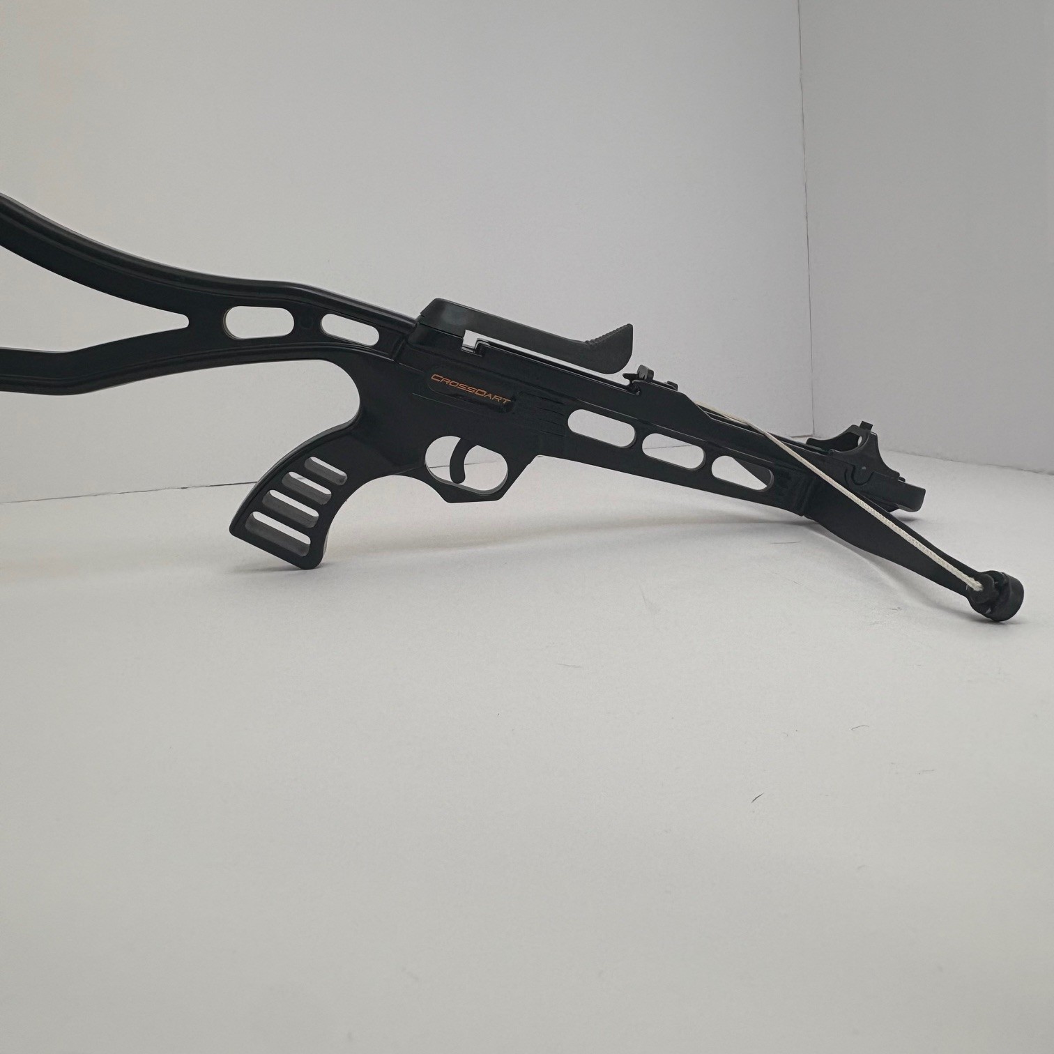 Westminster Raven Cross Dart - FREE SHIPPING