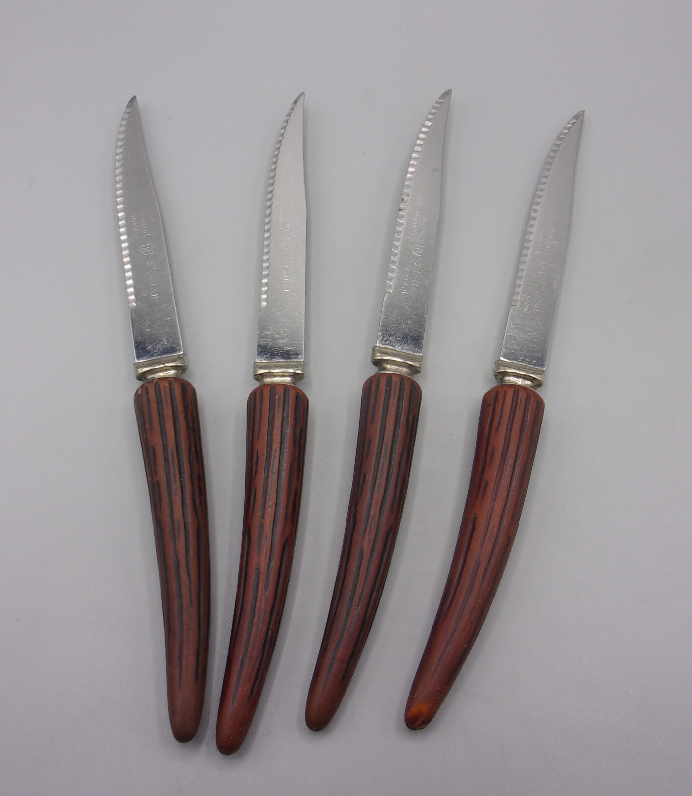 Vintage Set of 4 Sheffield England Stainless Steel Steak Knives Faux Antlers