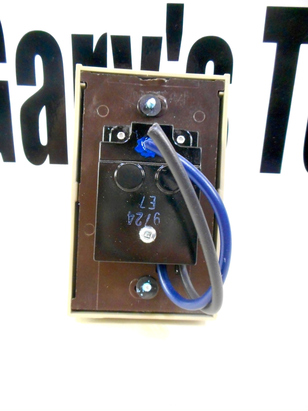 WHITE ROGERS HEATING THERMOSTAT NEW NO BOX