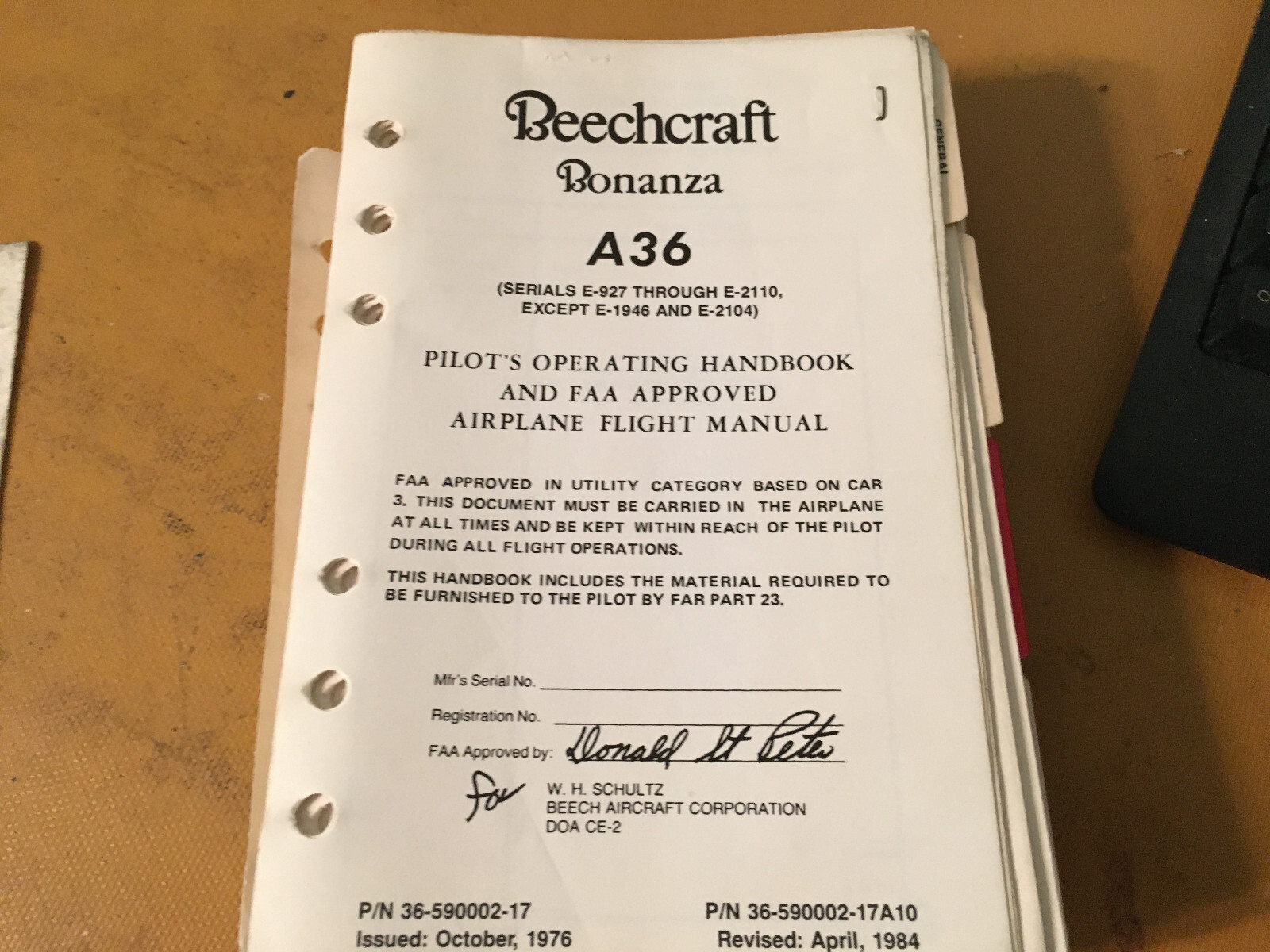 Beechcraft Bonanza A36 Pilot's Operating Manual, sn E-927 thru E-2110