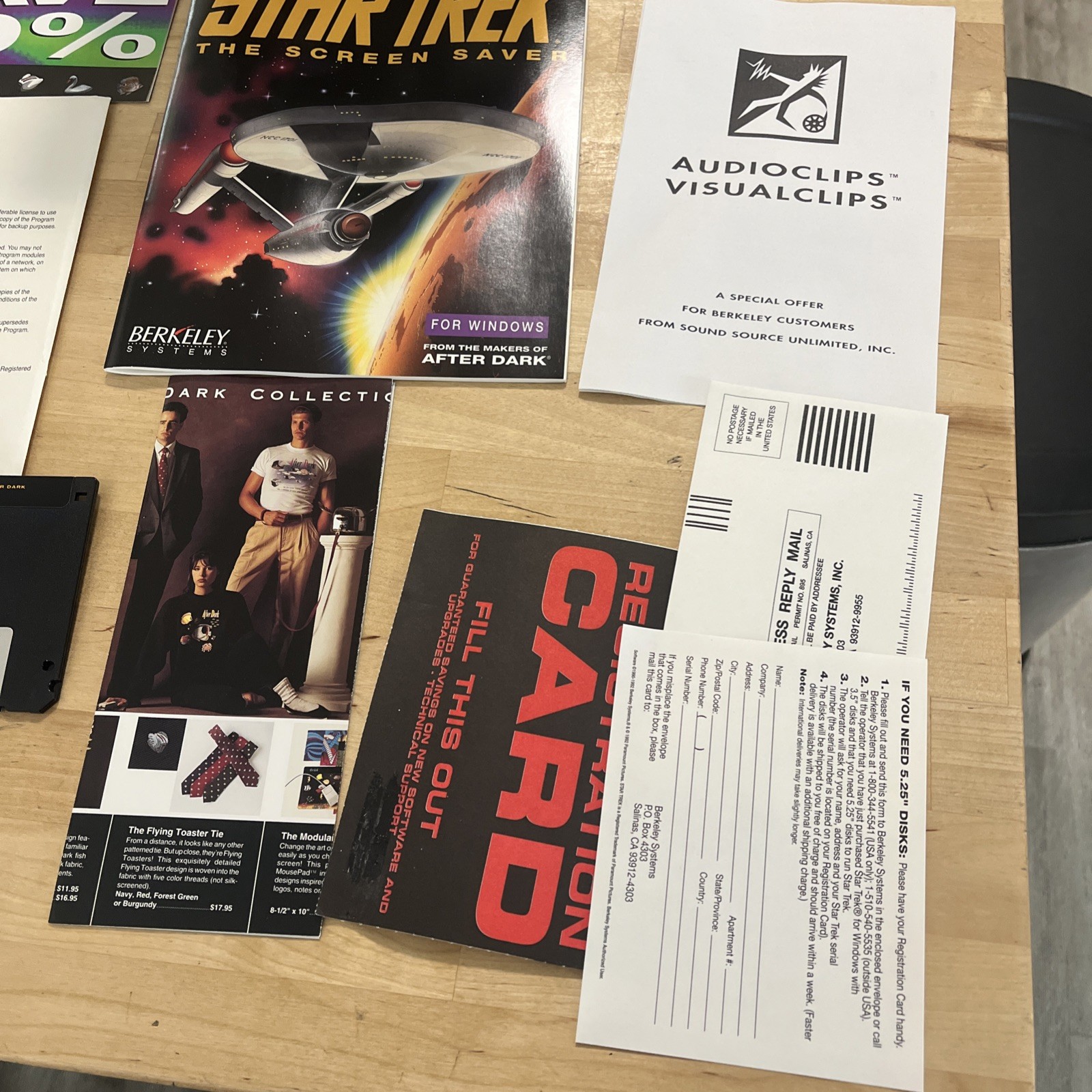 Star Trek: The Screen Saver - Vintage Software