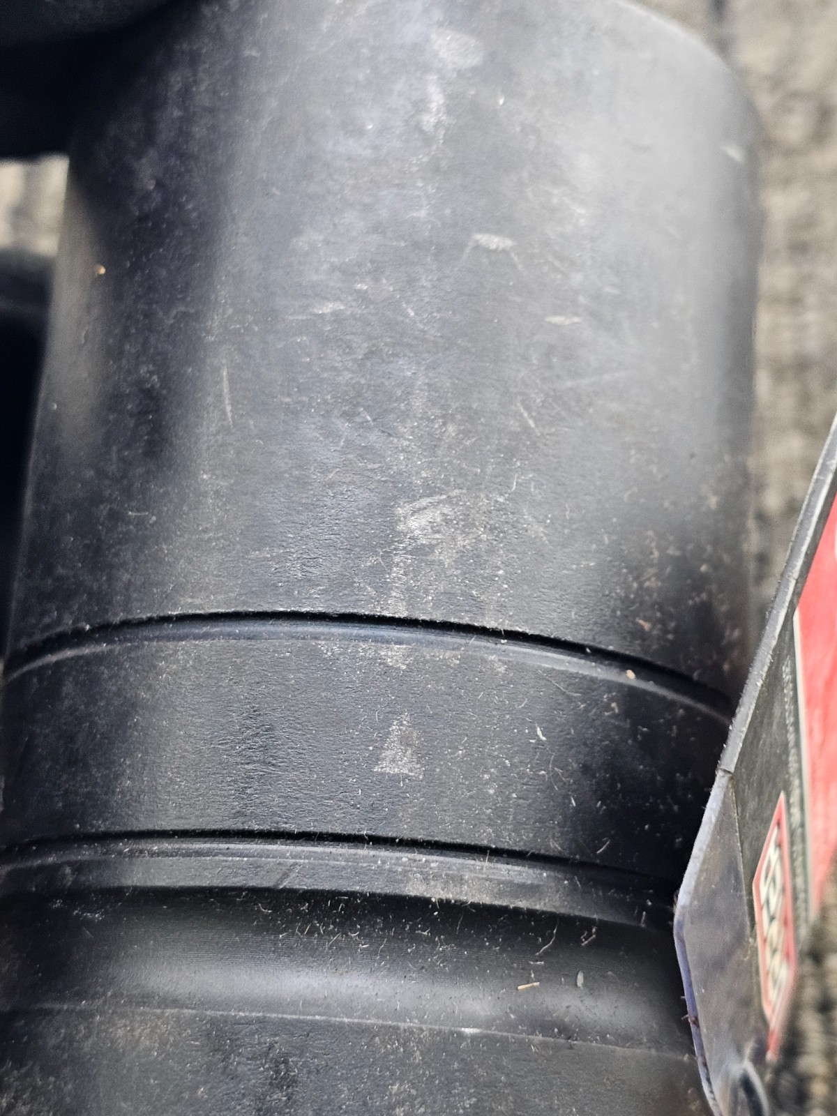 URREA 10022L: DEEP IMPACT SOCKET 6 POINT 1-3/8" BLACK