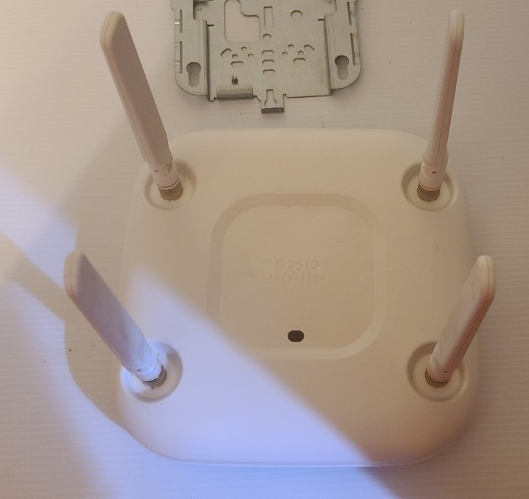 Cisco AIR-CAP2702E-B-K9 Aironet 1.27 Gbit/s 2.40 GHz Wireless Access Point