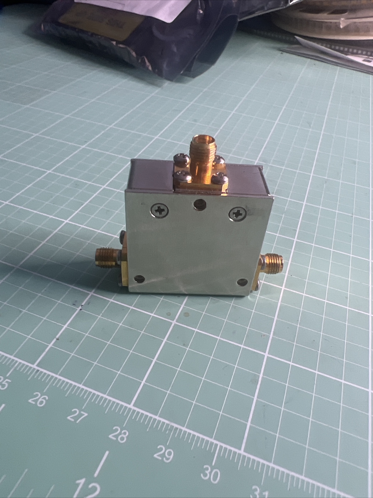 CHANNEL MICROWAVE BU122-2