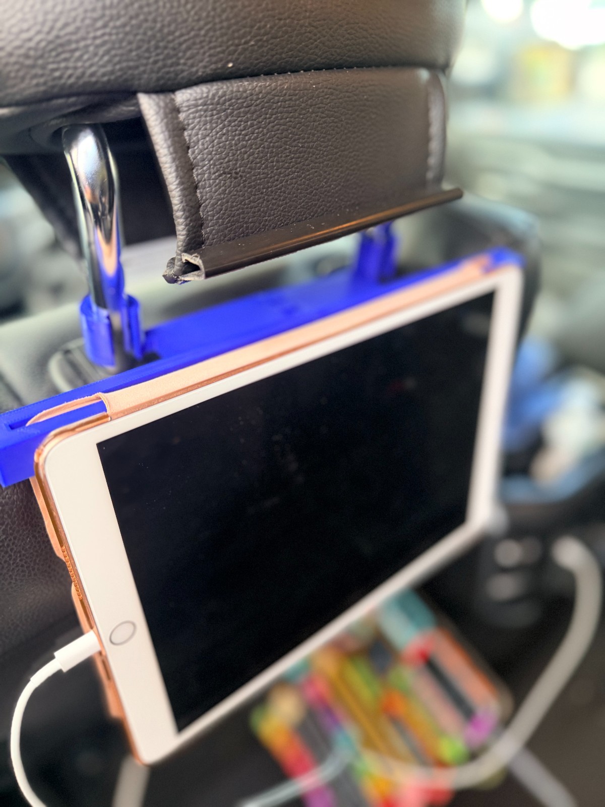 3D printed iPad Air 3 Hanger for RAM 1500 Backseat