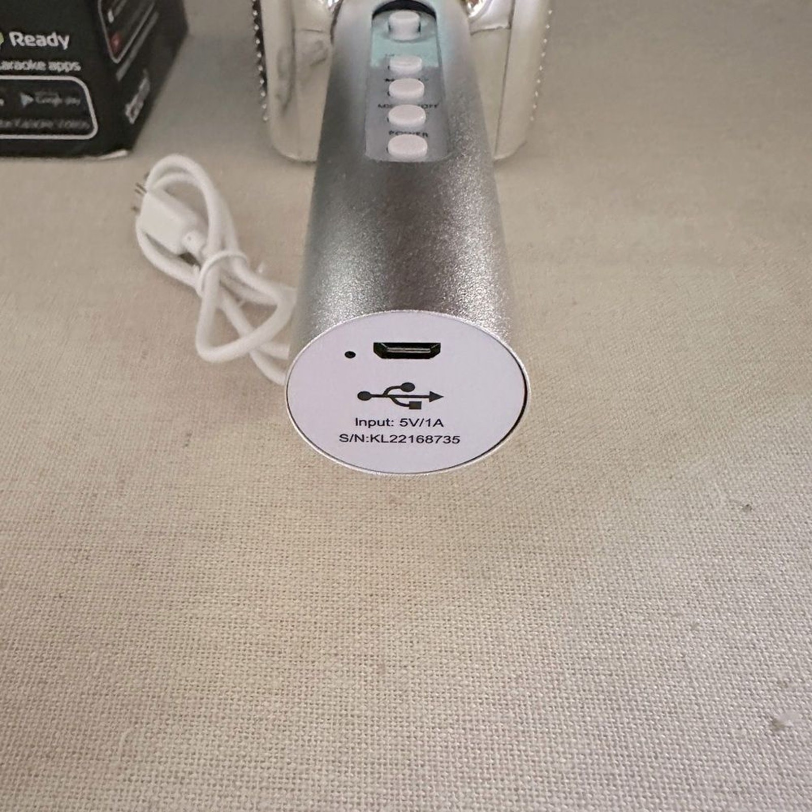 Popsolo Glow LED Karaoke Microphone and speaker NIB