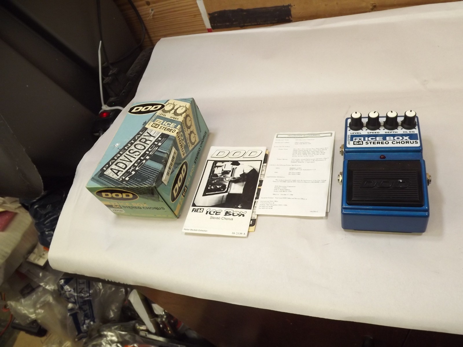 DOD Digitech FX64 Ice Box Stereo Chorus Guitar Effect Pedal