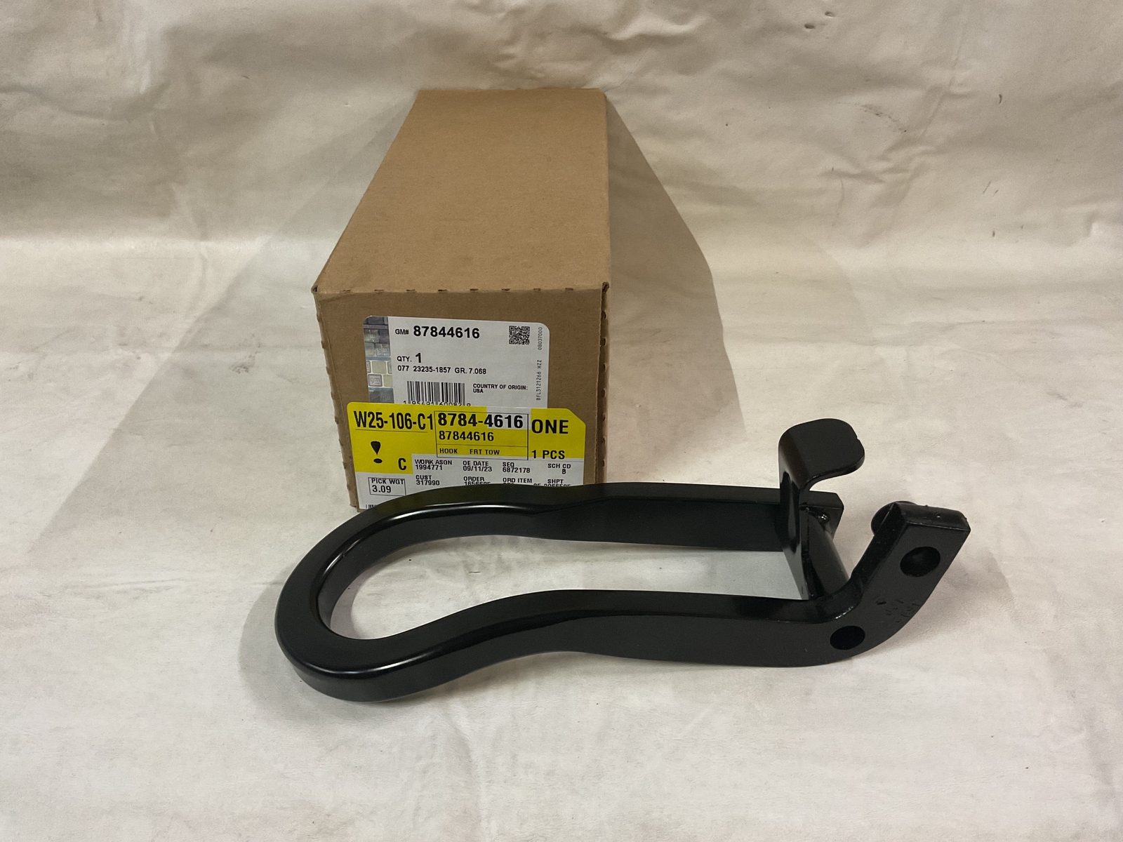 2023-2025 SILVERADO 1500 BLACK FRONT TOW HOOK NEW GM #  87844616
