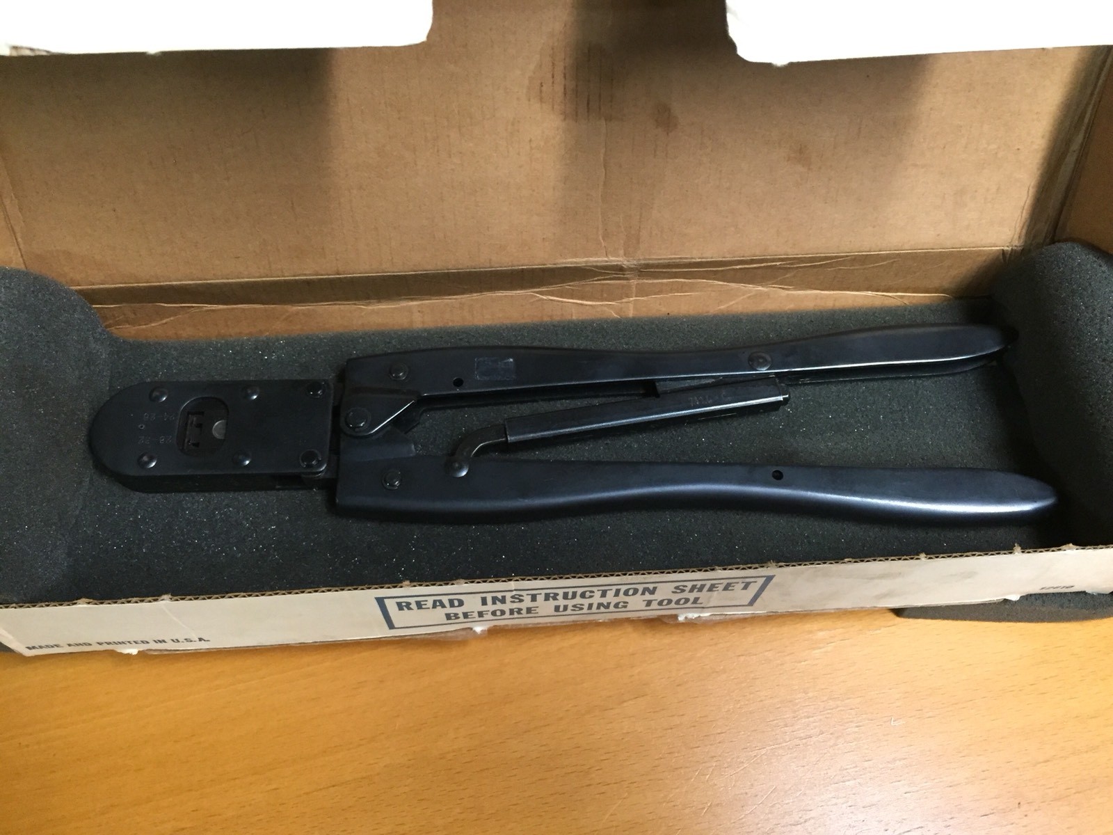 AMP 90071-4 Crimp Tool