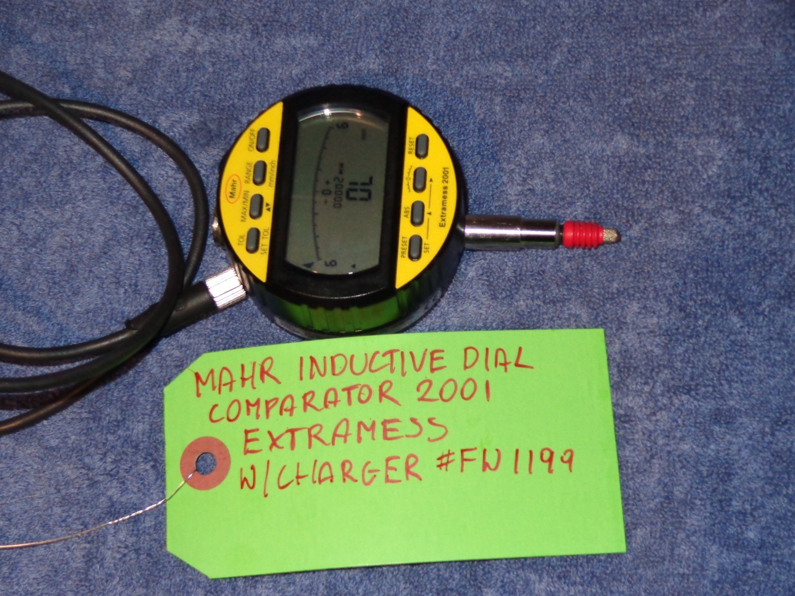 MAHR INDUCTIVE DIAL COMPARATOR EXTRAMESS 2001 W/CHARGER #FW1199