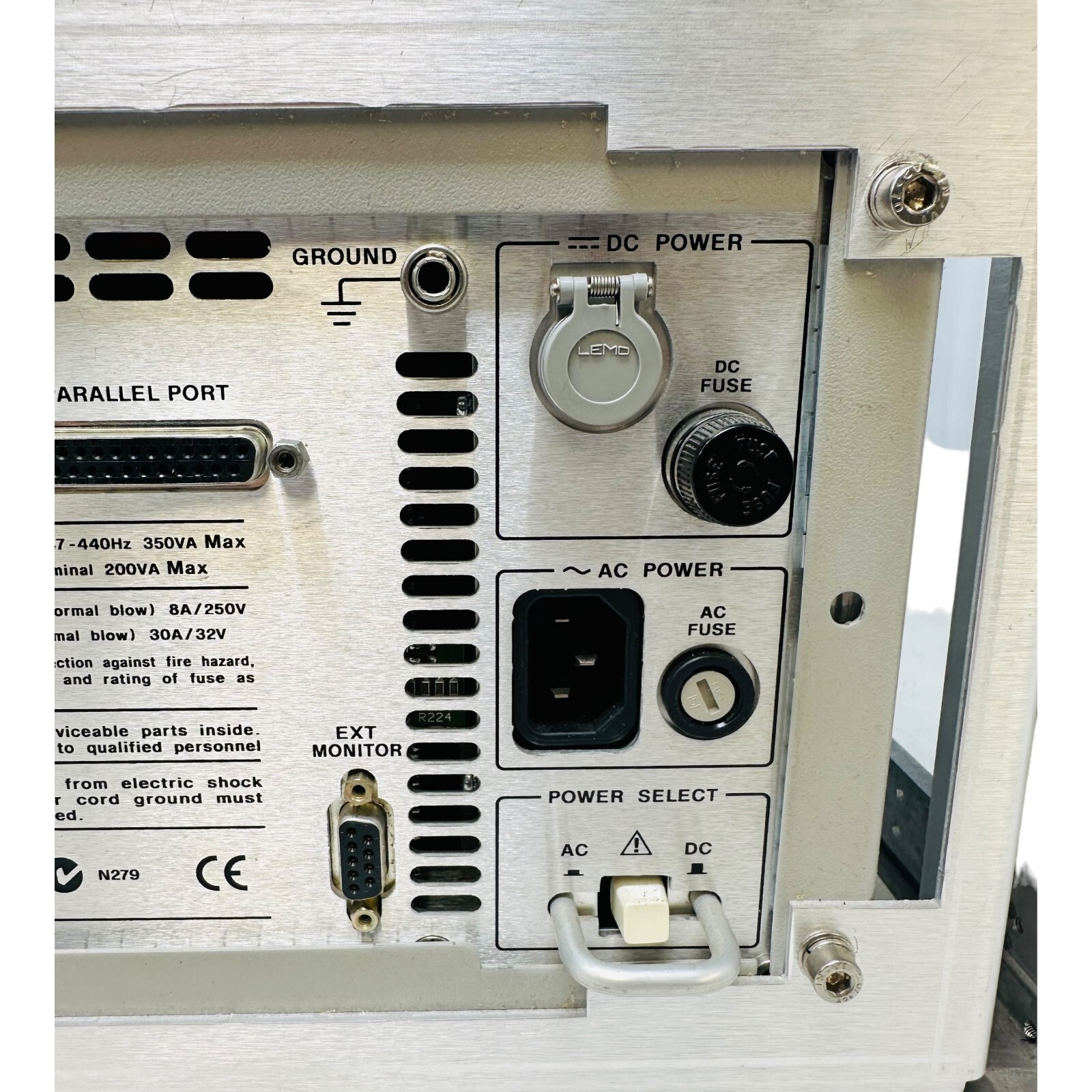 AGILENT 35670A DYNAMIC SIGNAL ANALYZER w/OPT 1D2 1D3 UFC ***CALIBRATED***