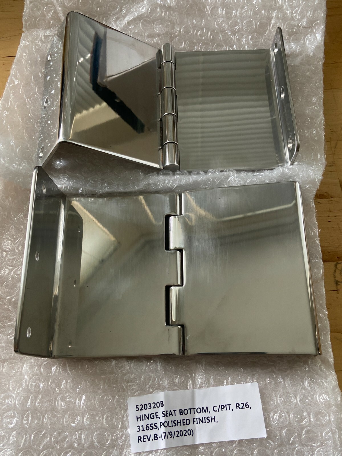 Lot of 2 - Hinge Seat Bottom C/Pit  R26 316SS Polished Finish 520320B Stainless