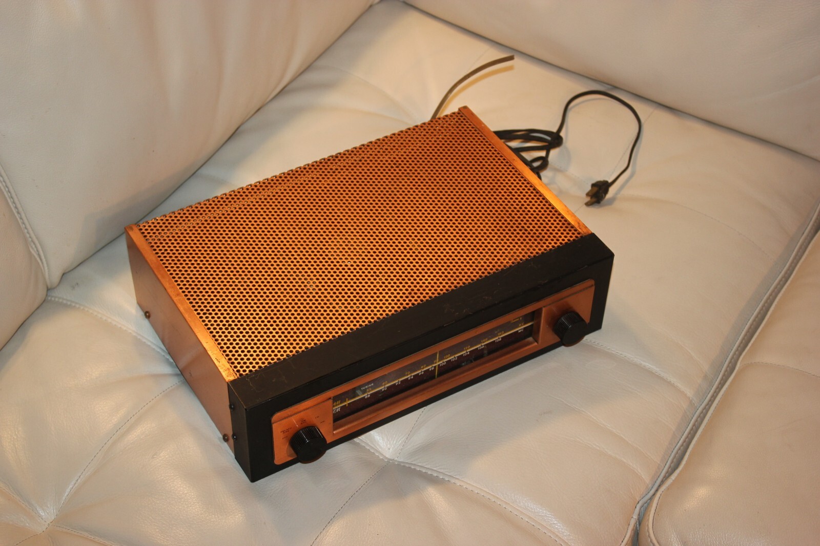1 Vintage Copper Encasement  TUBE 1950's Harman Kardon Theme II AM/FM Tube Tuner