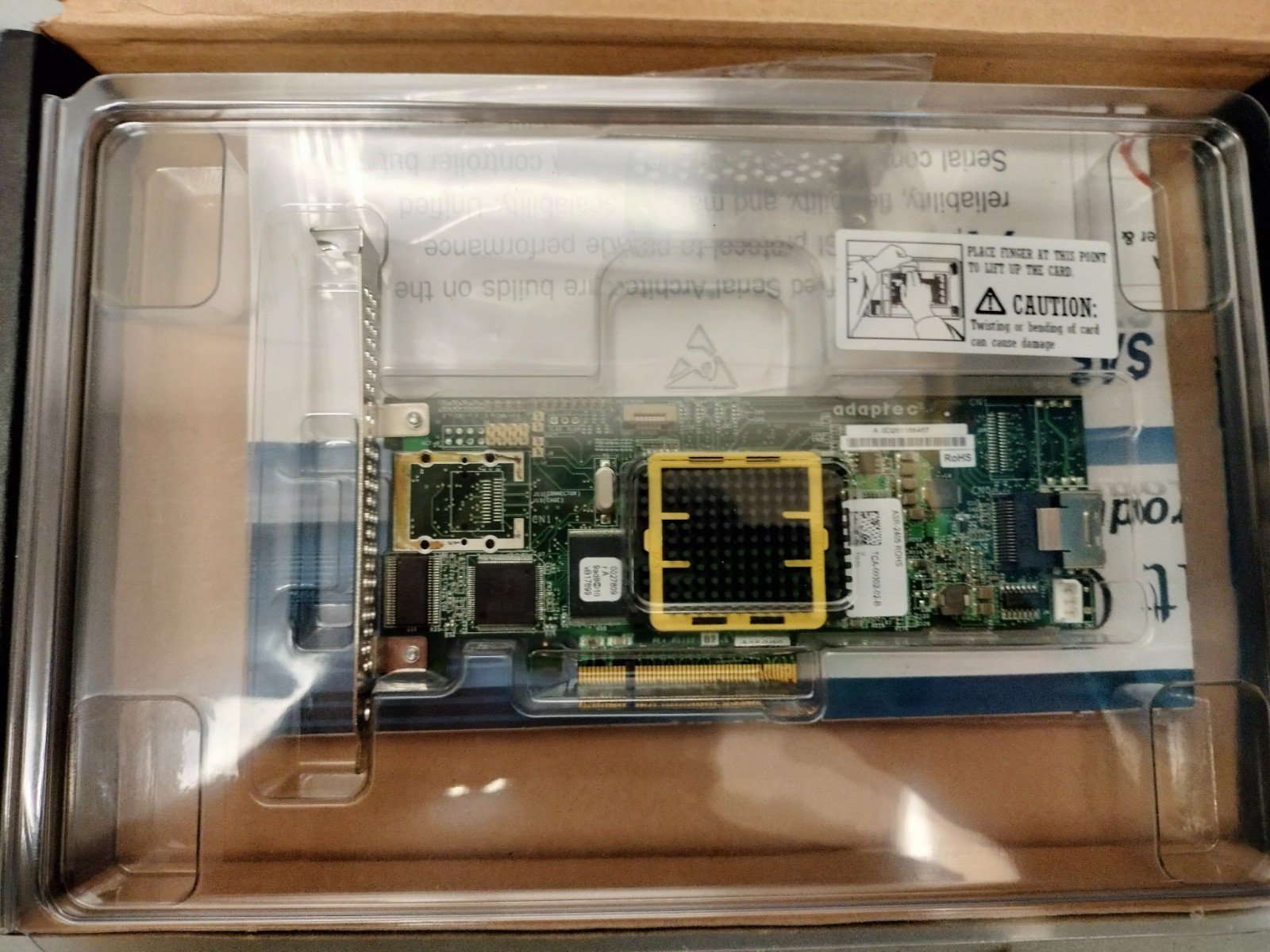 Adaptec 2260200-R 2405 RAID Controller Card