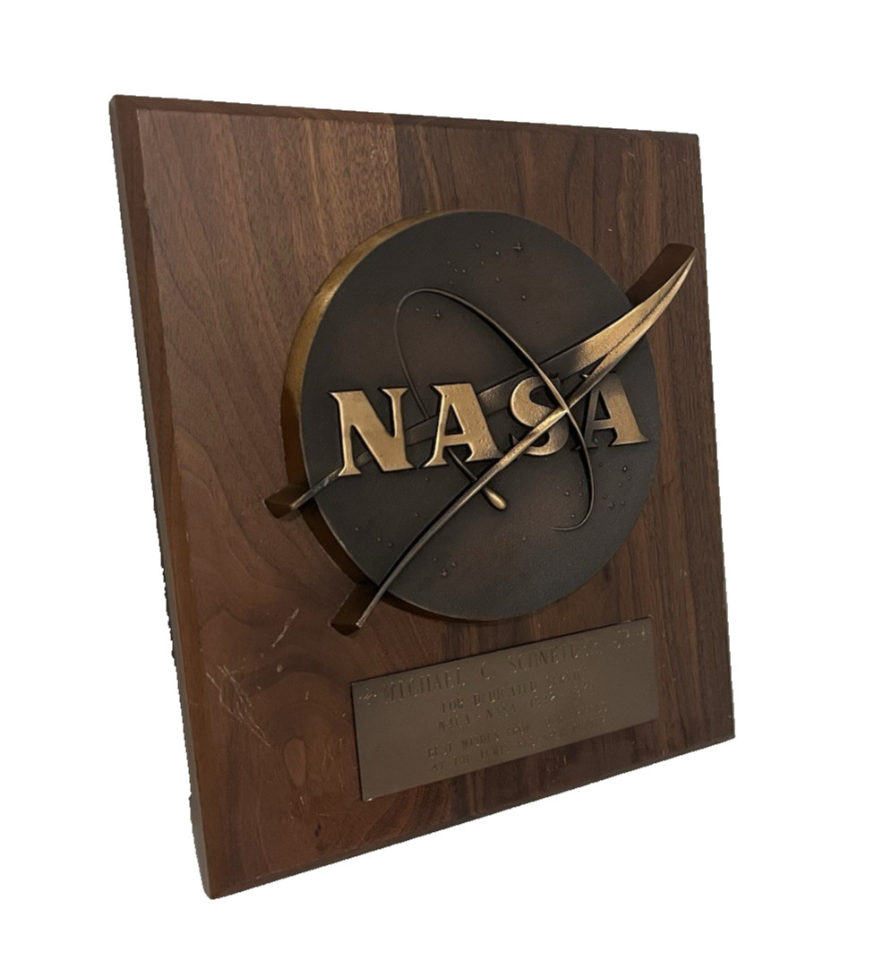 Vintage NASA NACA Retirement Service Award Plaque 1942-1974 Lewis Center 5 LBS