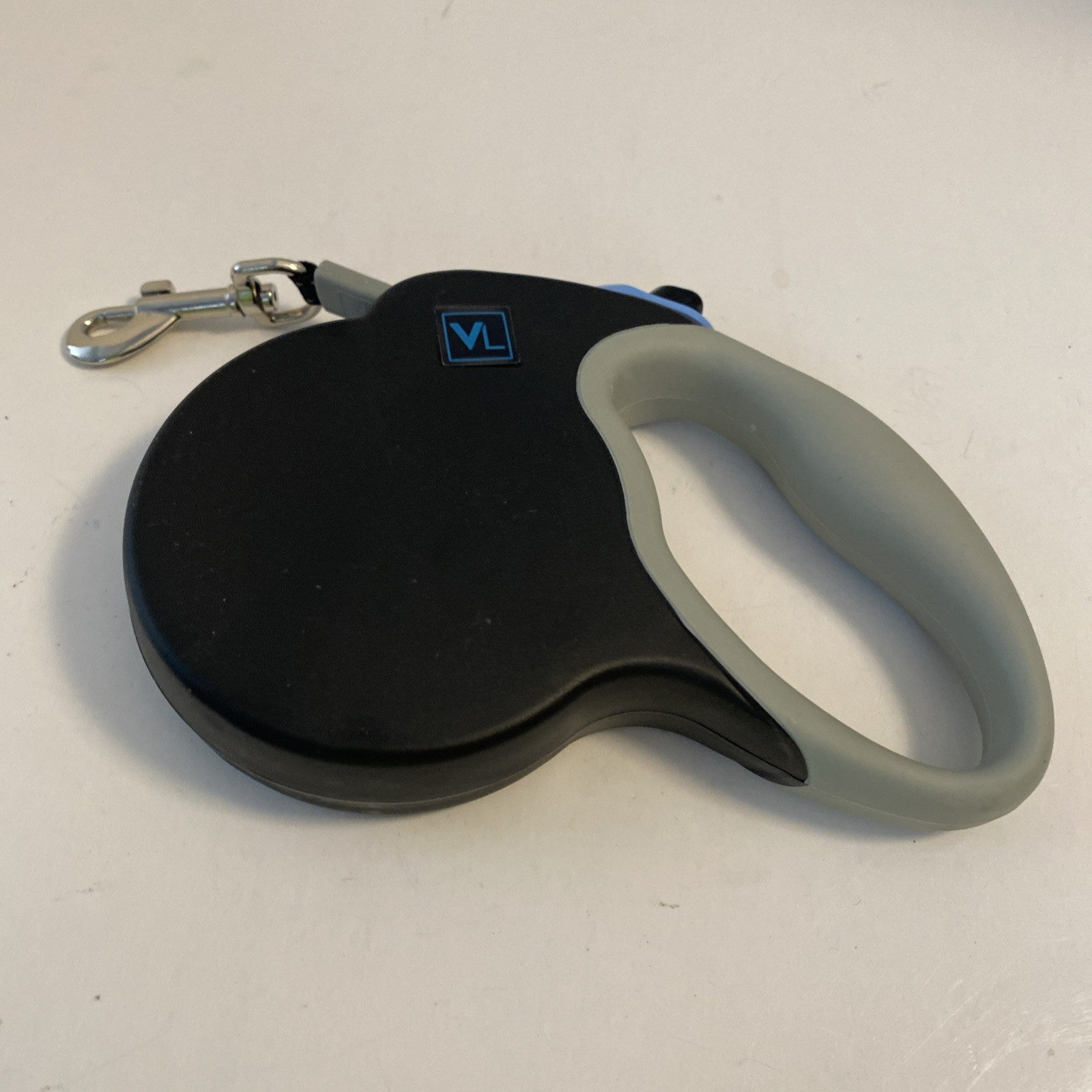 Vibrant Life Reflective Retractable Tape Leash
