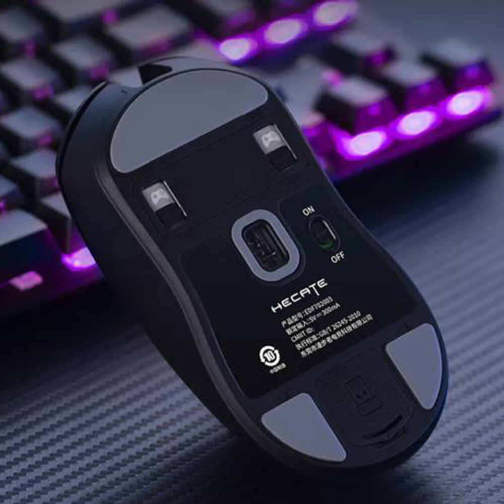 EDIFIER HECATE G3M Pro PAW3395 Wireless Bluetooth Tri-mode Gaming Mouse, Black