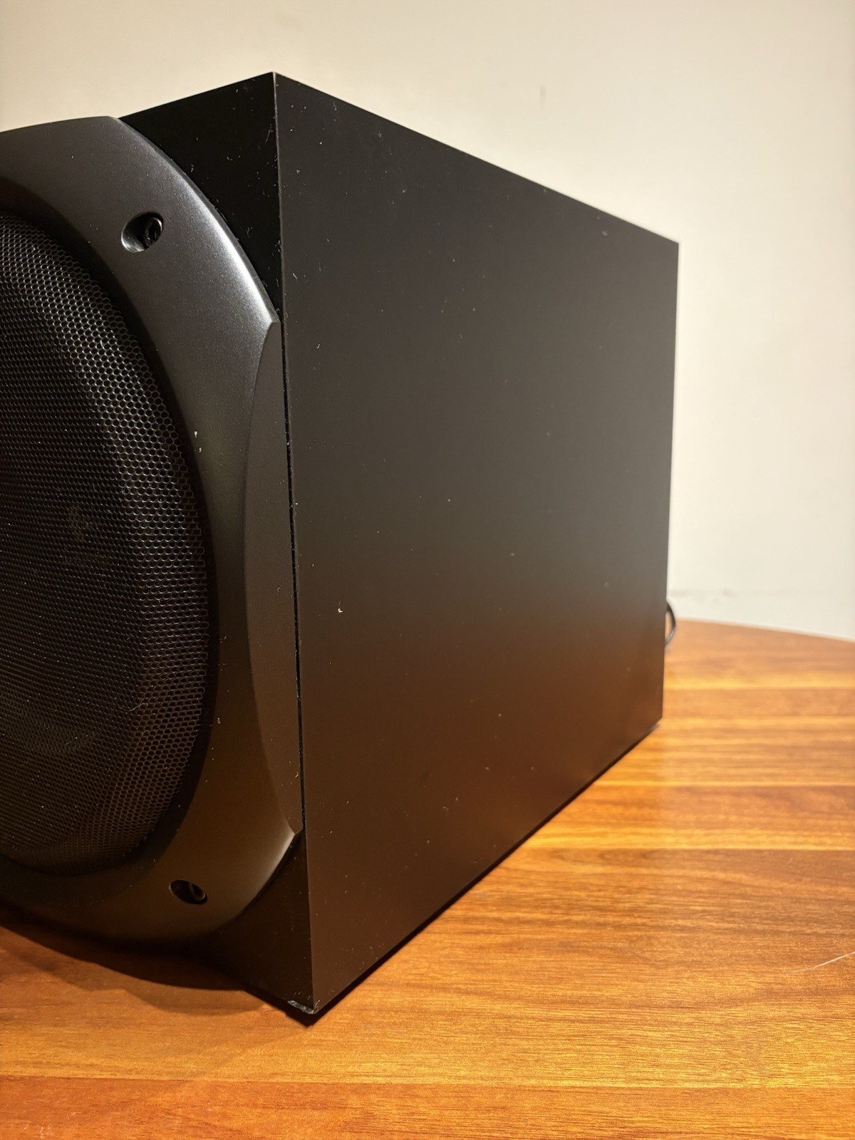 READ Logitech Z-5500 Digital Powered Subwoofer Only Tested Working