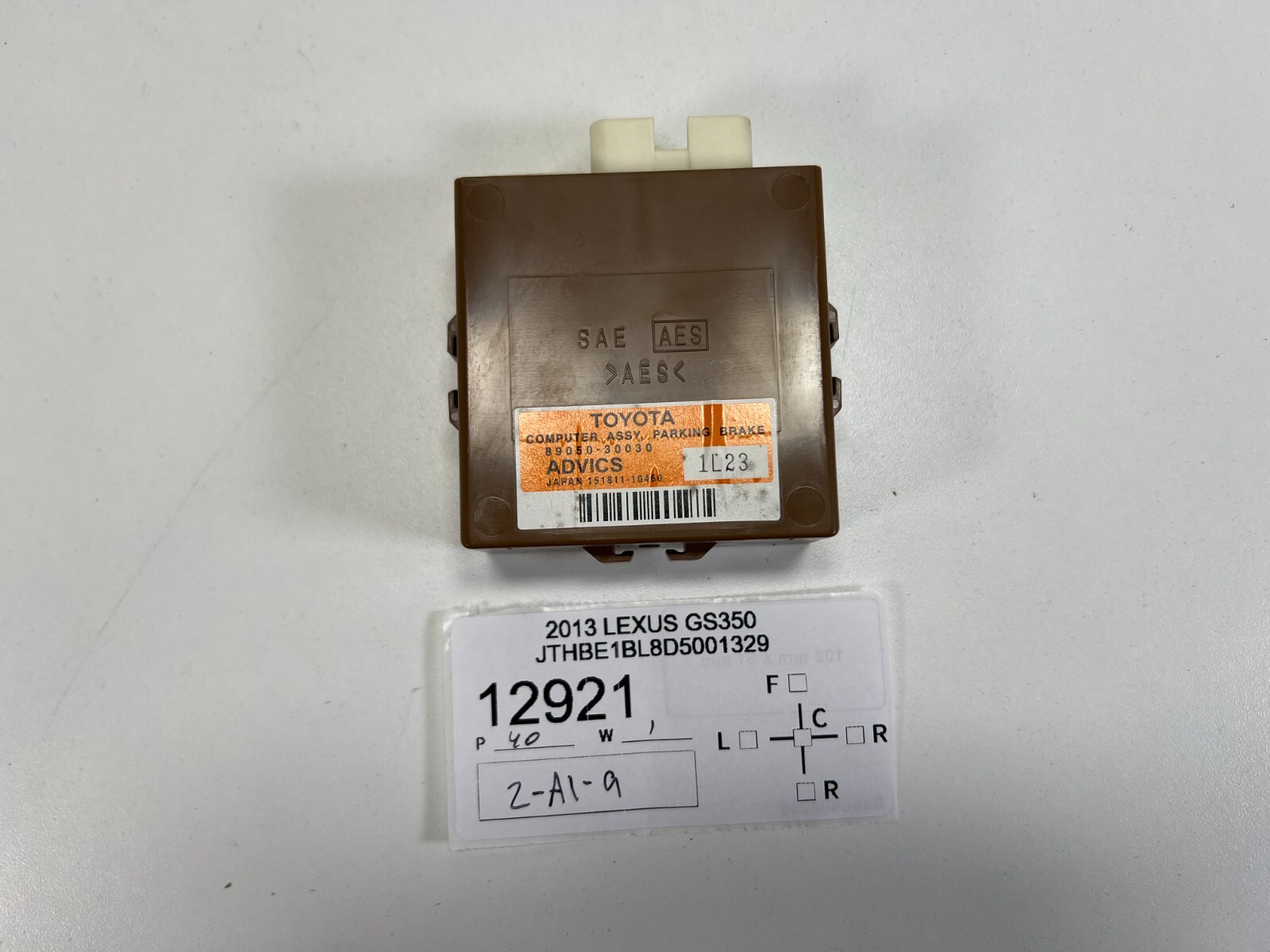 2013-2015 LEXUS GS 350 PARKING BRAKE MODULE COMPUTER ACTUATOR OEM