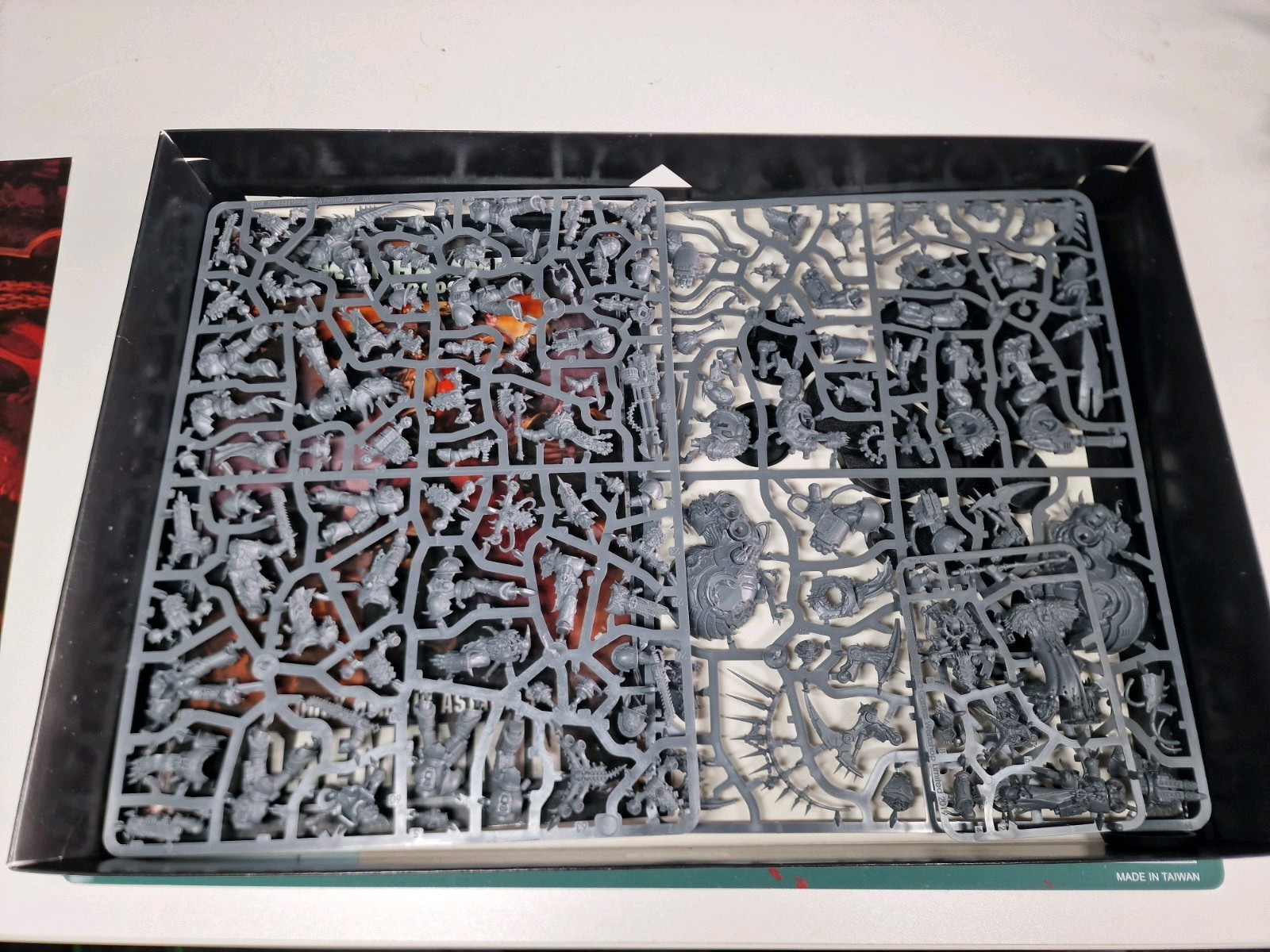 Warhammer 40k: Shadowspear Box Set (Chaos Space Marines Half Only) Oop