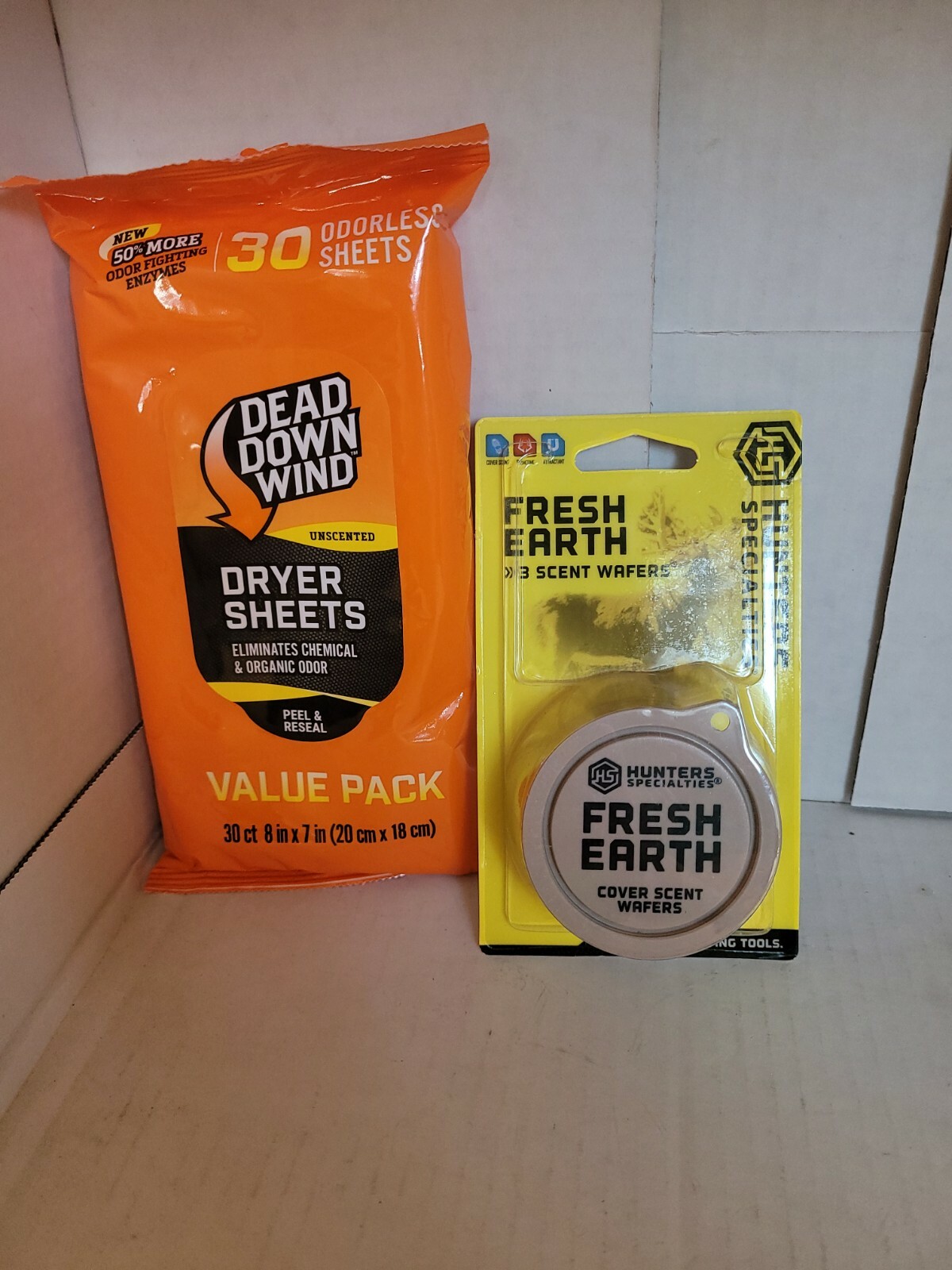HUNTERS SPECIALTIES FRESH EARTH 3 SCENT WAFERS. DEAD DOWN WIND 30 DRYER SHEETS