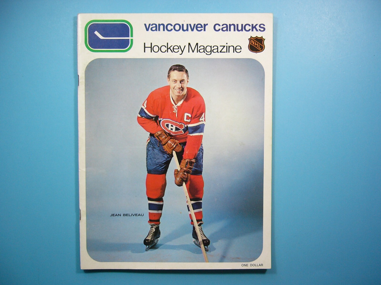 1970/71 VANCOUVER CANUCKS MONTREAL CANADIENS NHL HOCKEY PROGRAM JEAN BELIVEAU