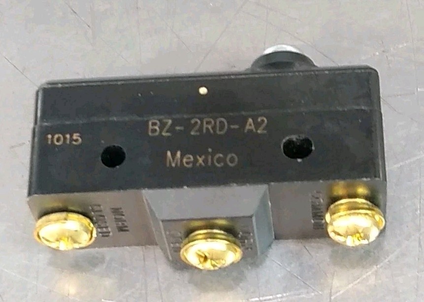 Micro Switch BZ-2RD-A2  Limit Switch                                   Loc4D24/2