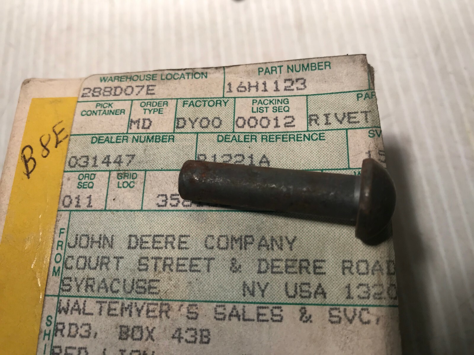 16H1123  Genuine OEM  John Deere   RIVET   QTY of 3 Rivets    Hitachi