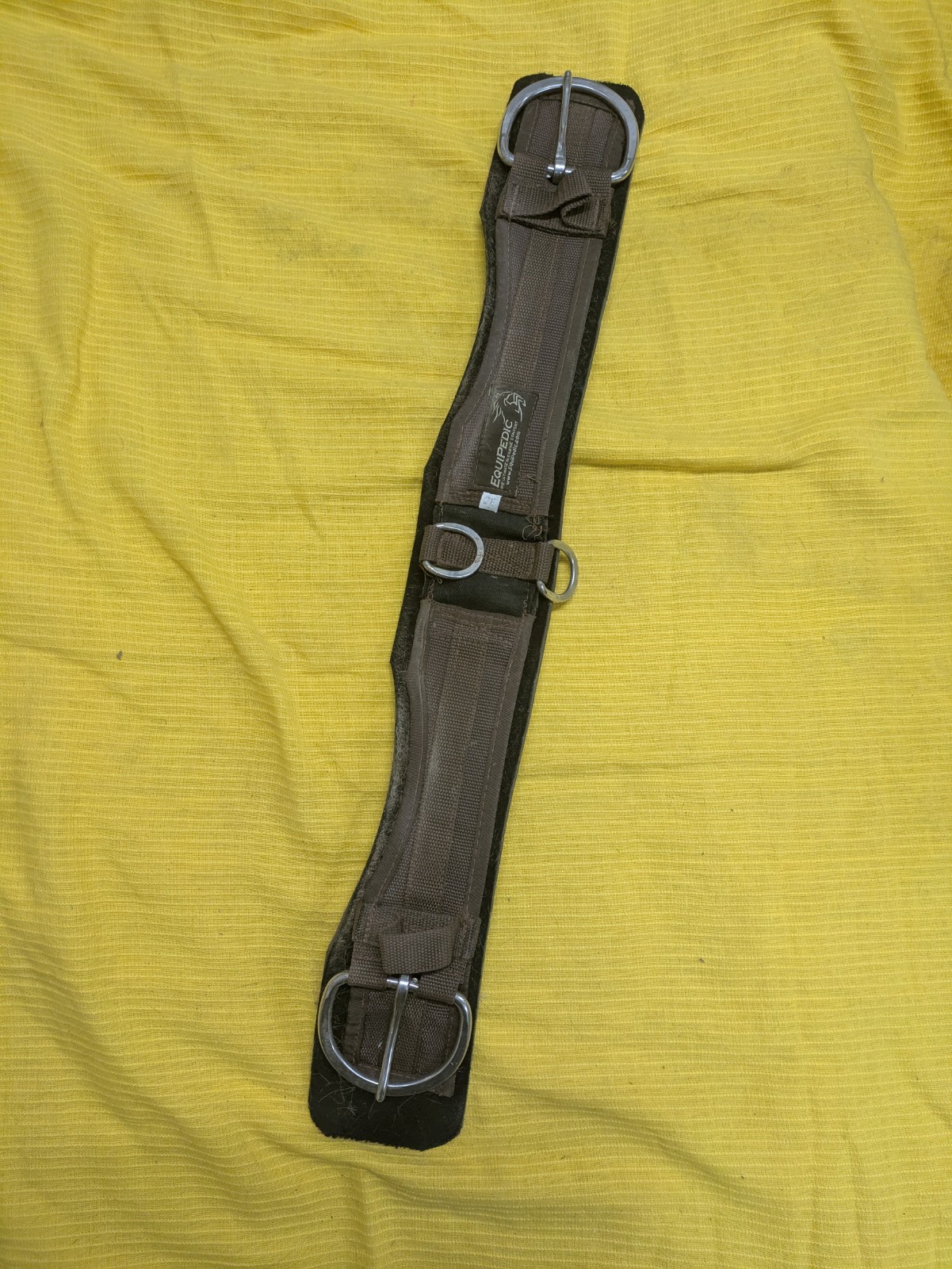 28" Brown Equipedic Western Cinch Girth Removable Liner