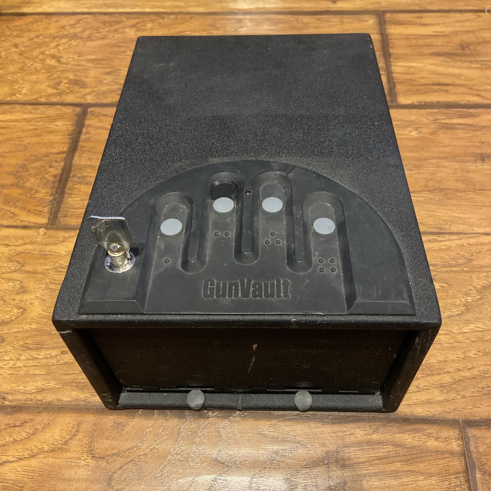 Gunvault Multivault Deluxe Gun Quick Access Pistol Safe with No-Eyes Keypad, A