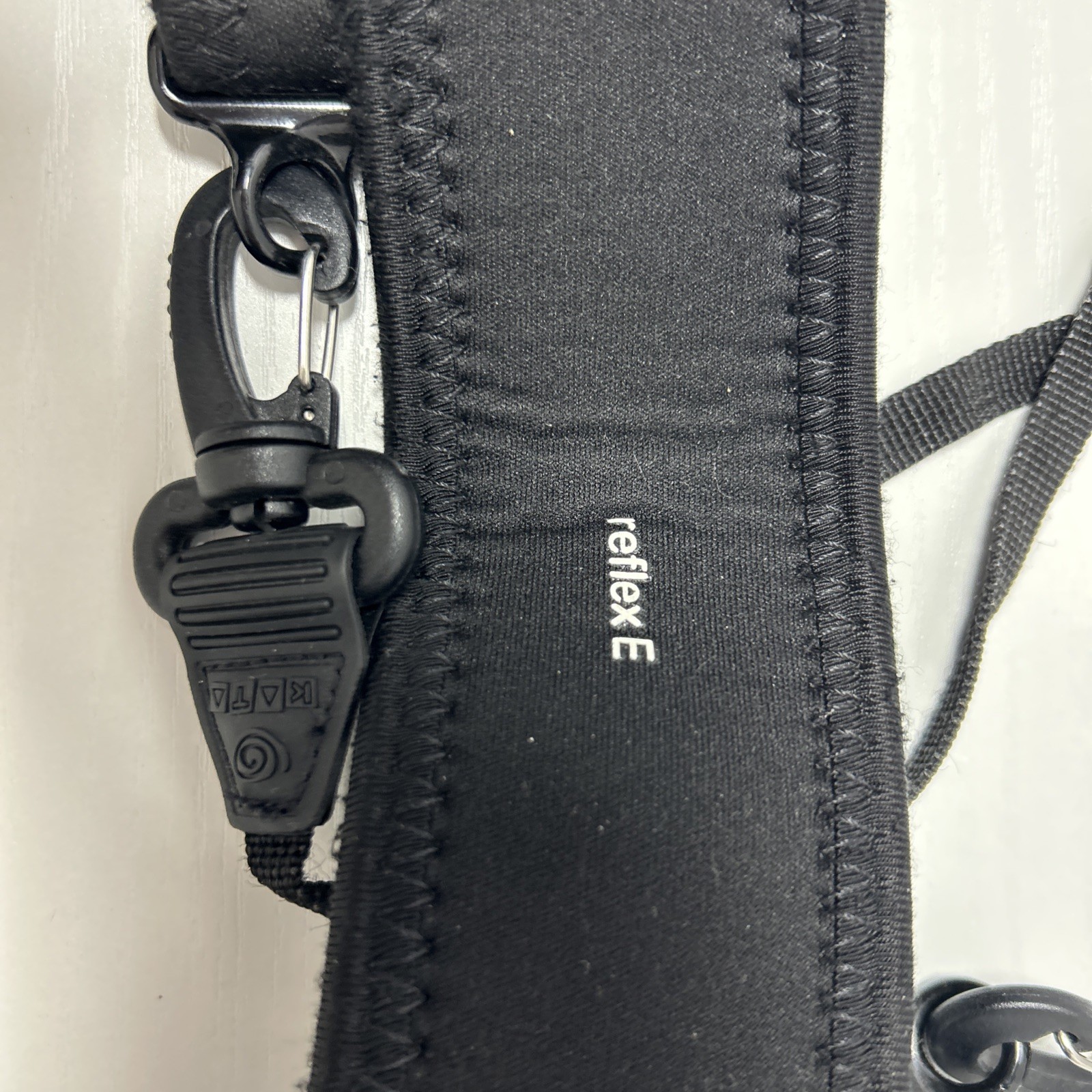 Kata non-slip heavy duty camera strap Reflex E Black