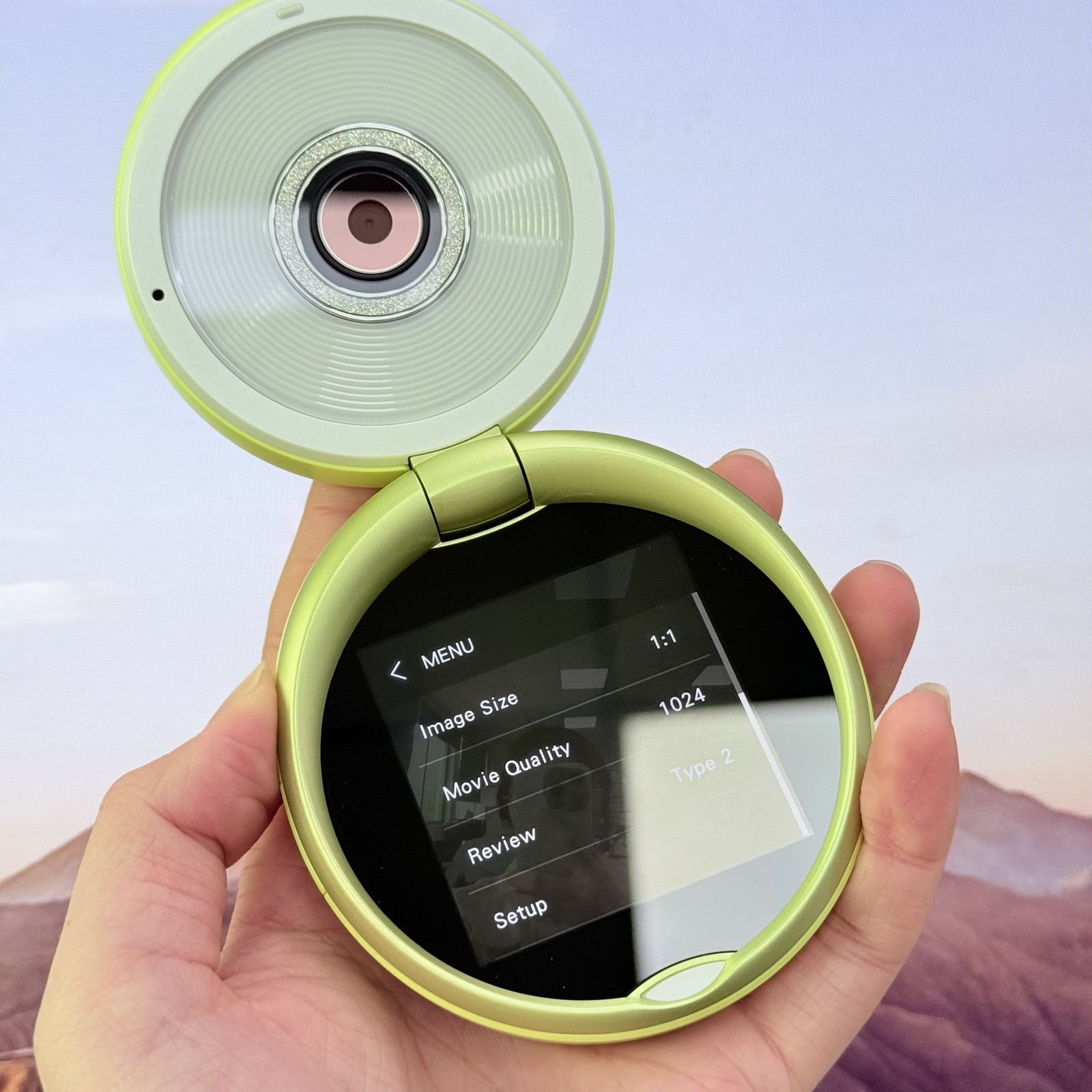 Casio Exilim TR Mini TR-M10 Digital Beauty Camera Green Bluetooth Face Perfect