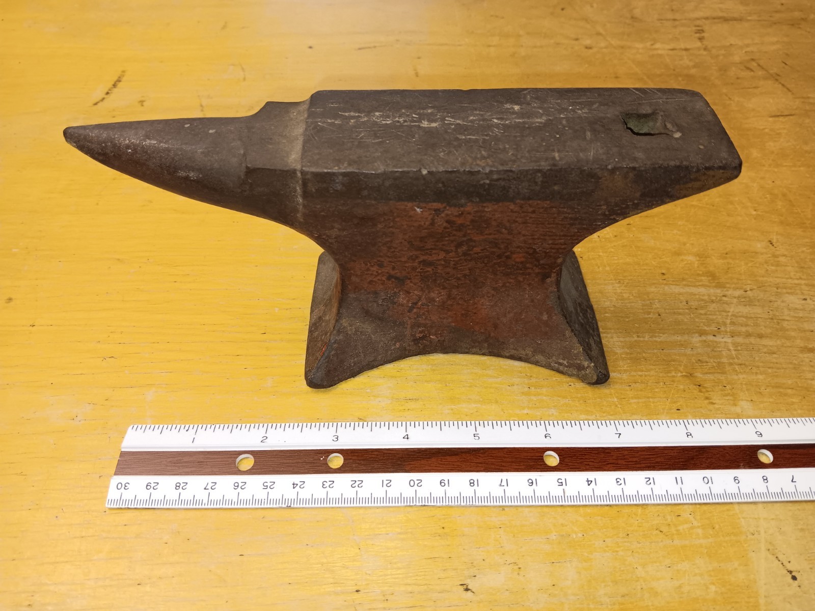 VINTAGE SOLID IRON 8" / 6 1/2 Lb MINIATURE ANVIL BLACKSMITH JEWELER WATCHMAKER