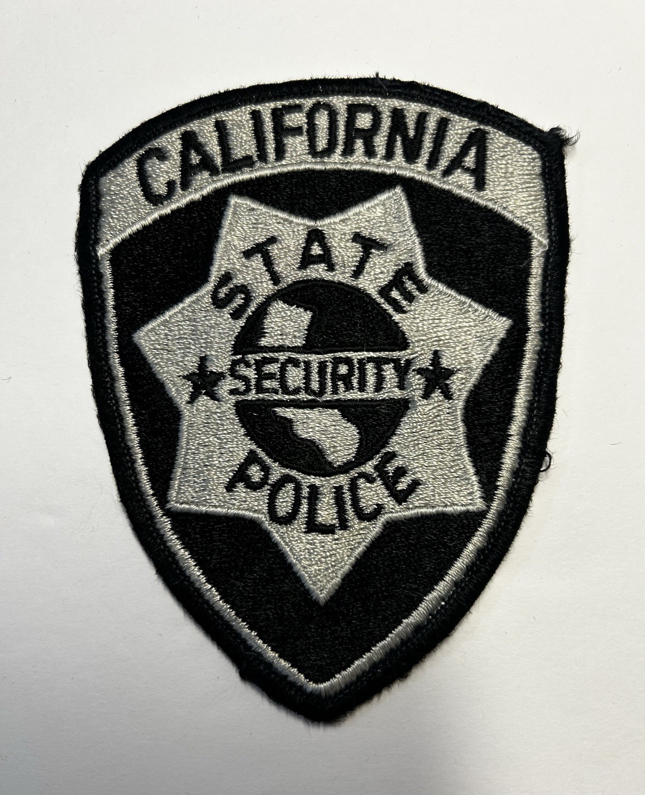 VINTAGE DEFUNCT CALIFORNIA CA STATE POLICE SECURITY PATCH #PDD59