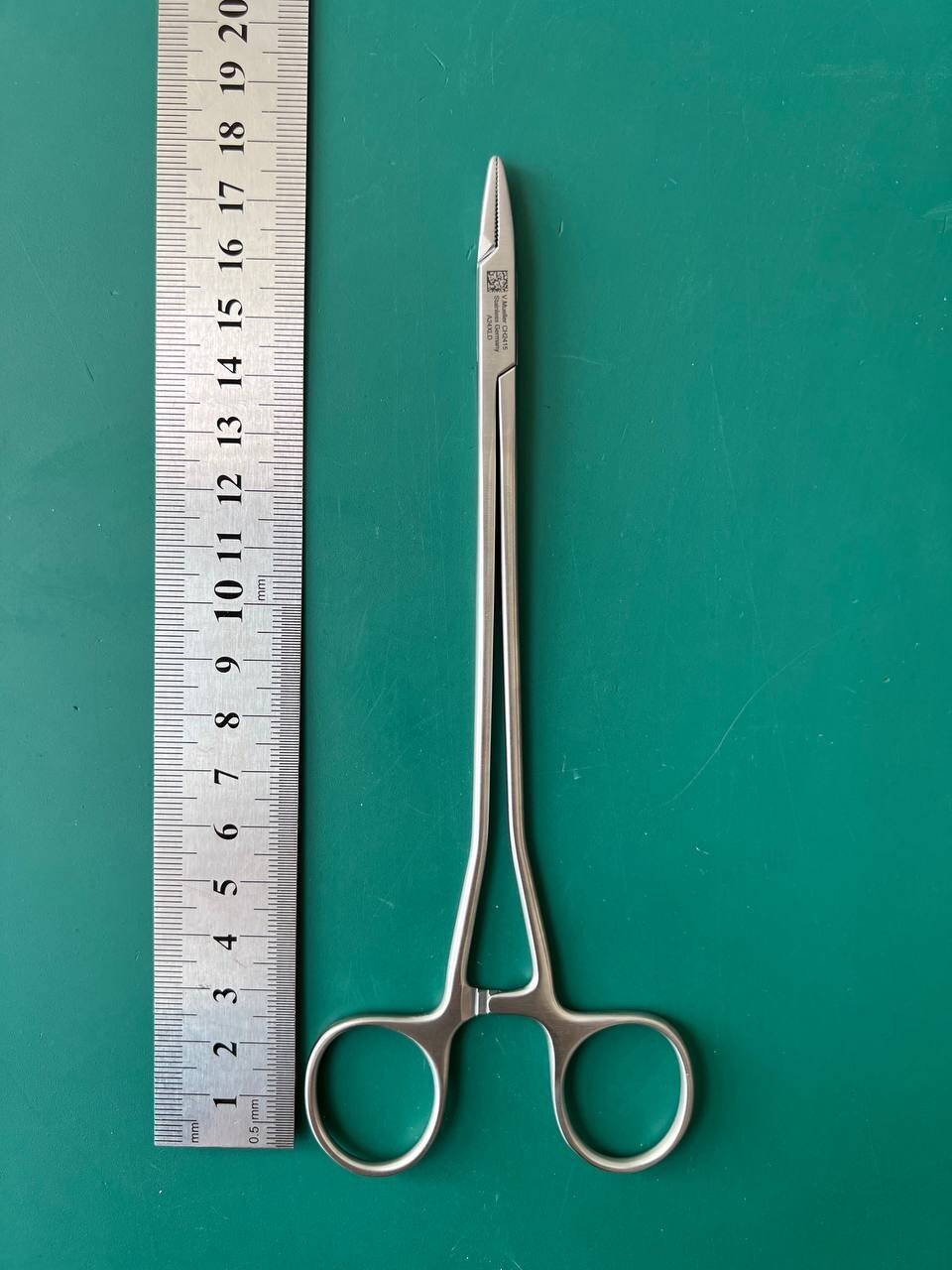 V.Mueller CH2415 Sarot Needle Holder Indented Shanks 7-1/8 Inch 18.1 cm