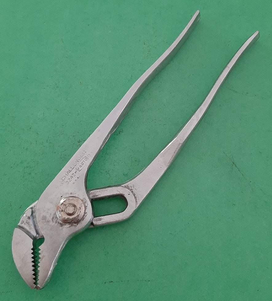 Vintage 3242 Proto Challenger Adjustable Tongue and Groove Water Pump Pliers